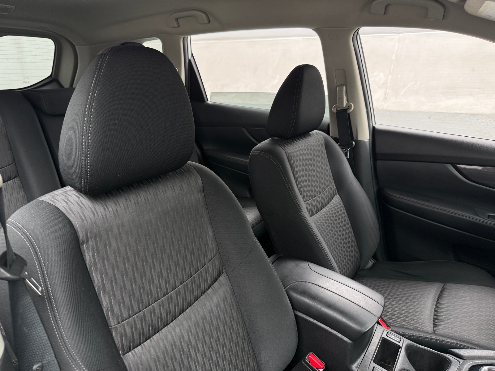Thumbnail: 2019 Nissan Rogue - 2