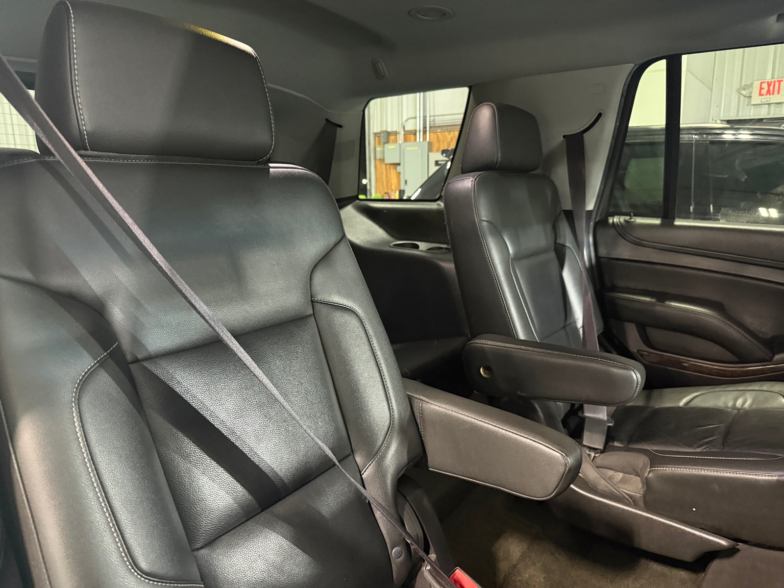 Thumbnail: 2017 Chevrolet Tahoe - 5
