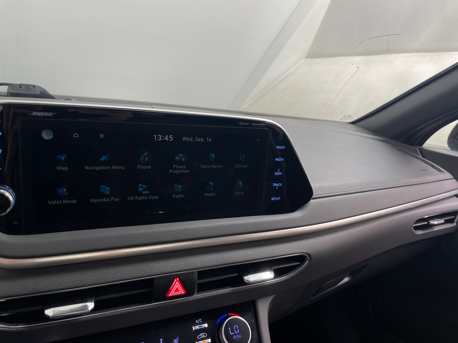 Thumbnail: 2023 Hyundai Sonata - 3