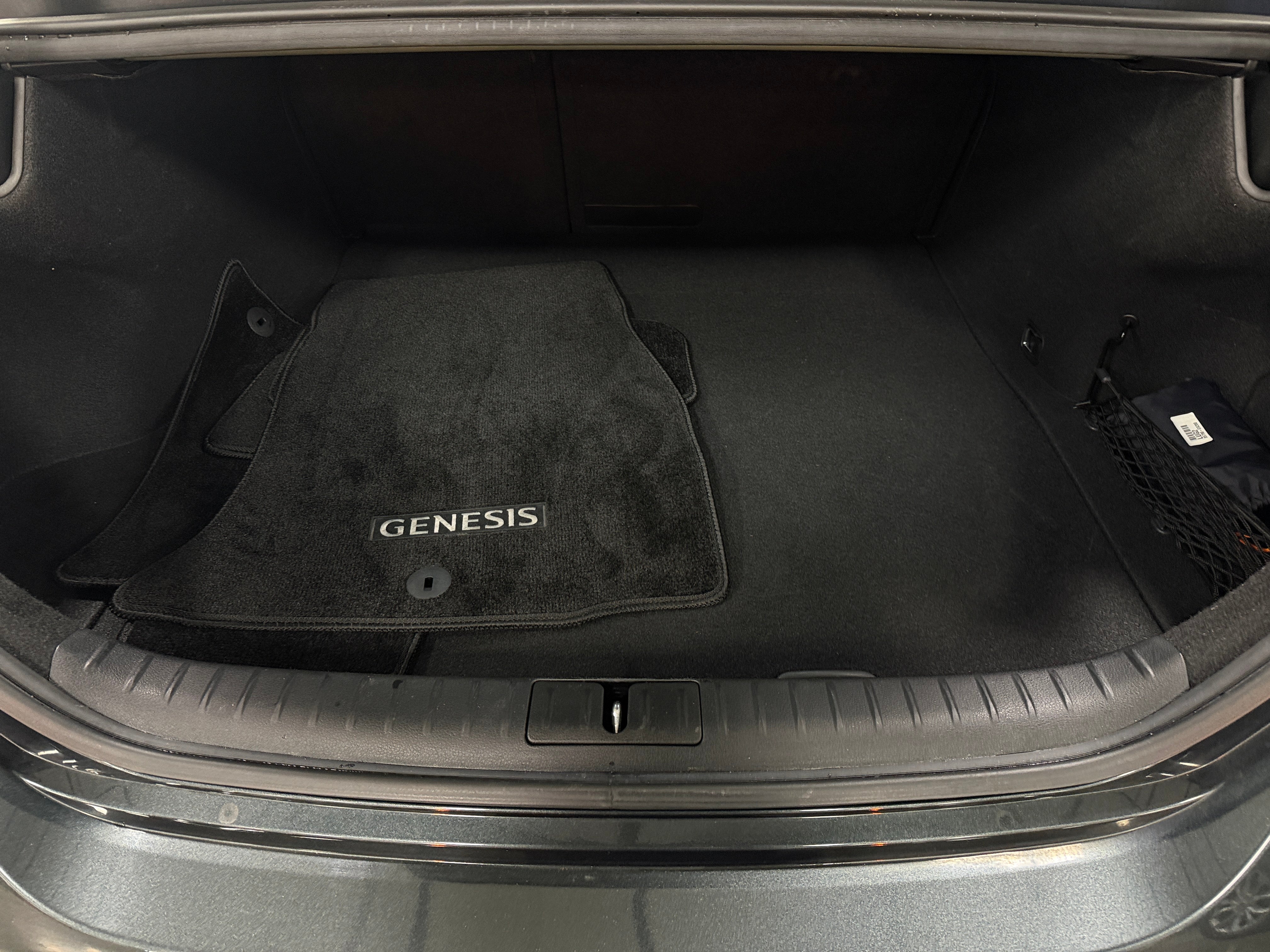 2023 GENESIS G70