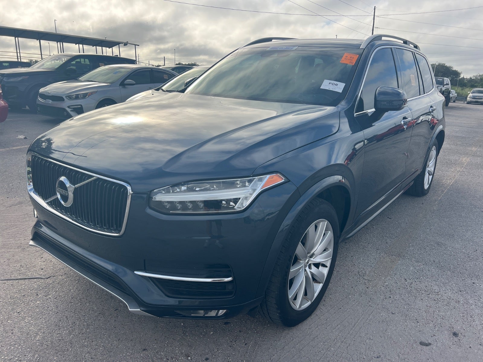 2019 Volvo XC90 Momentum