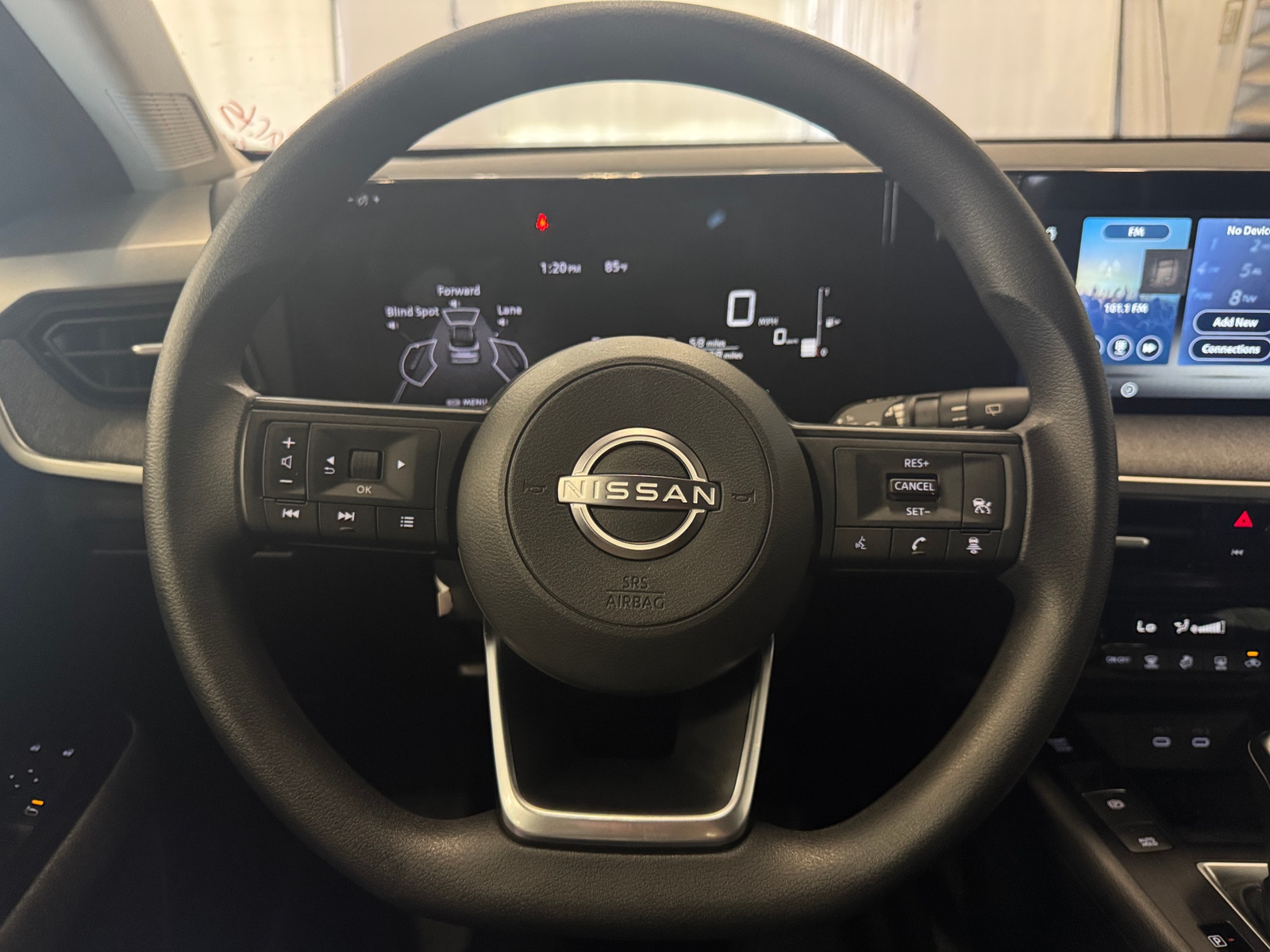 Thumbnail: 2026 Nissan Kicks - 5