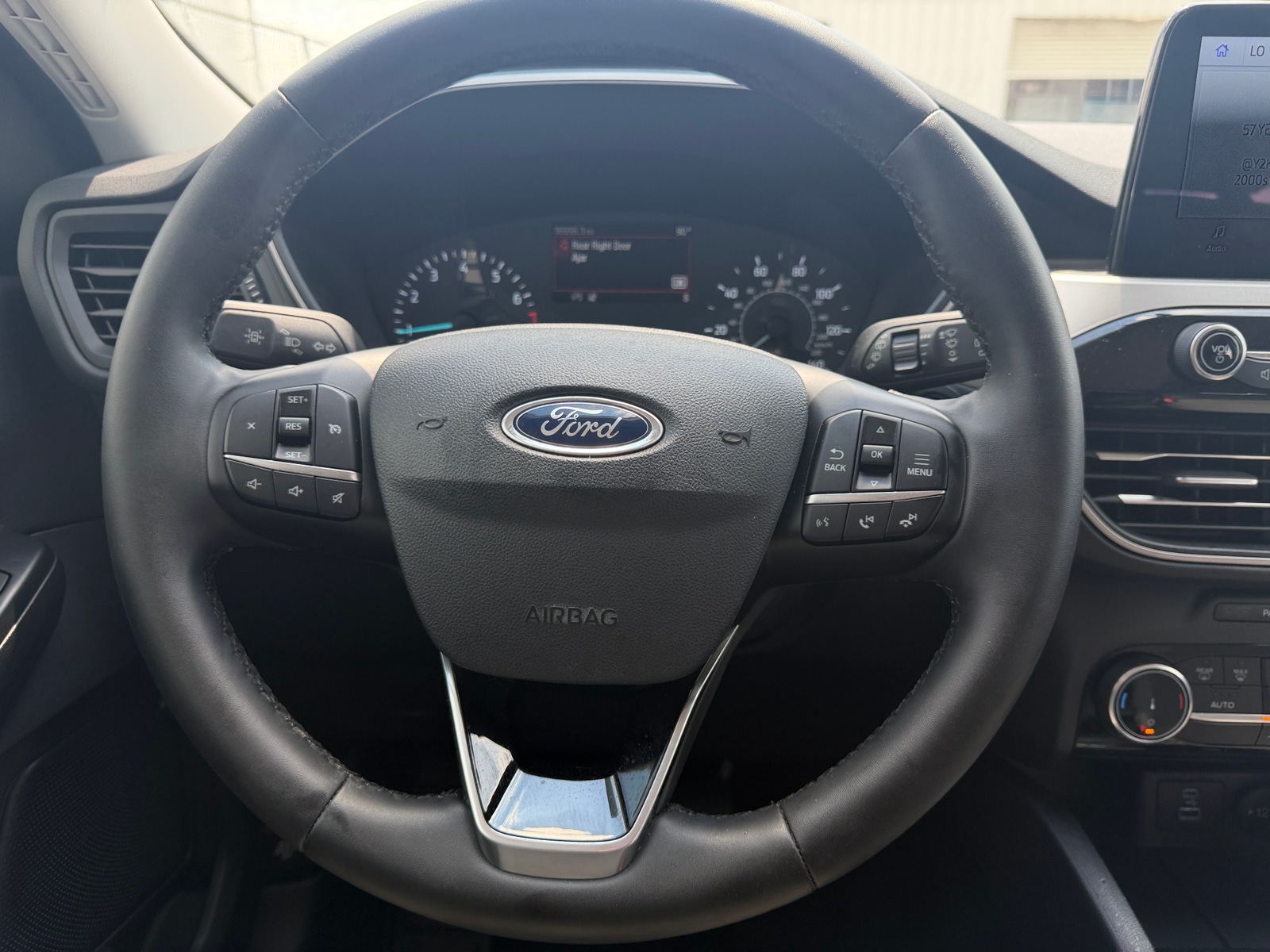 Thumbnail: 2022 Ford Escape - 5