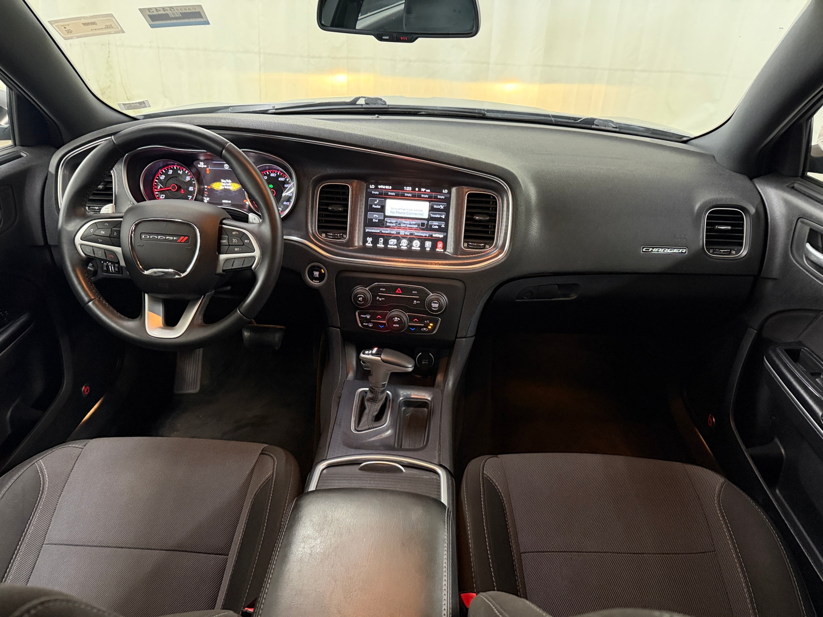 Thumbnail: 2015 Dodge Charger - 3