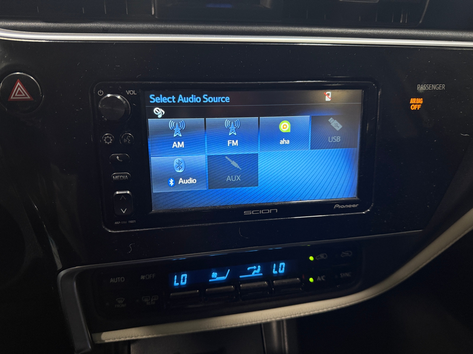Thumbnail: 2016 Scion iM - 4