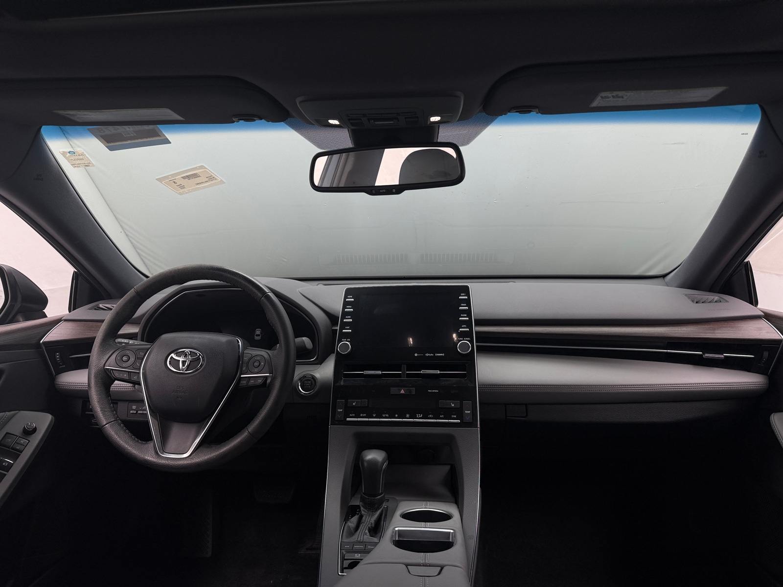 Thumbnail: 2020 Toyota Avalon - 2