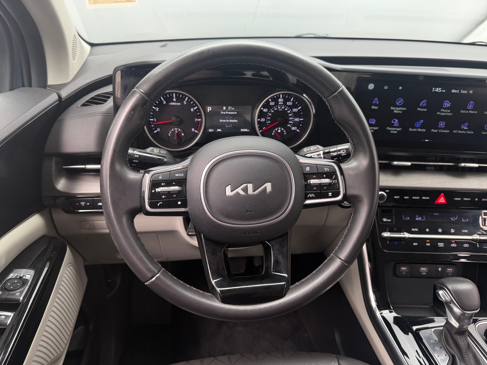 Thumbnail: 2024 Kia Carnival - 4