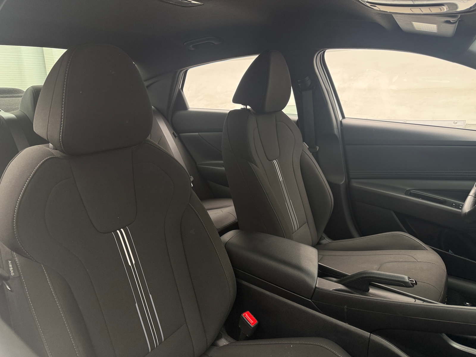 Thumbnail: 2025 Hyundai Elantra - 2