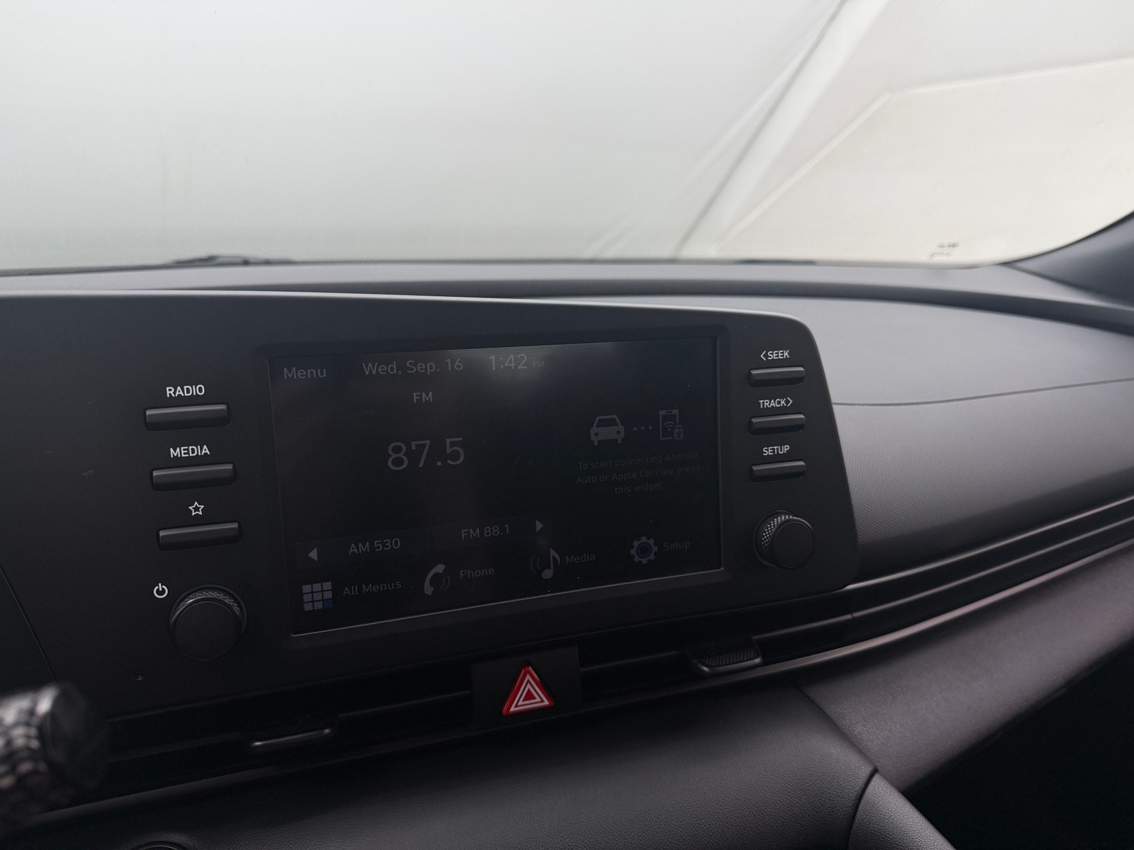 Thumbnail: 2025 Hyundai Elantra - 4