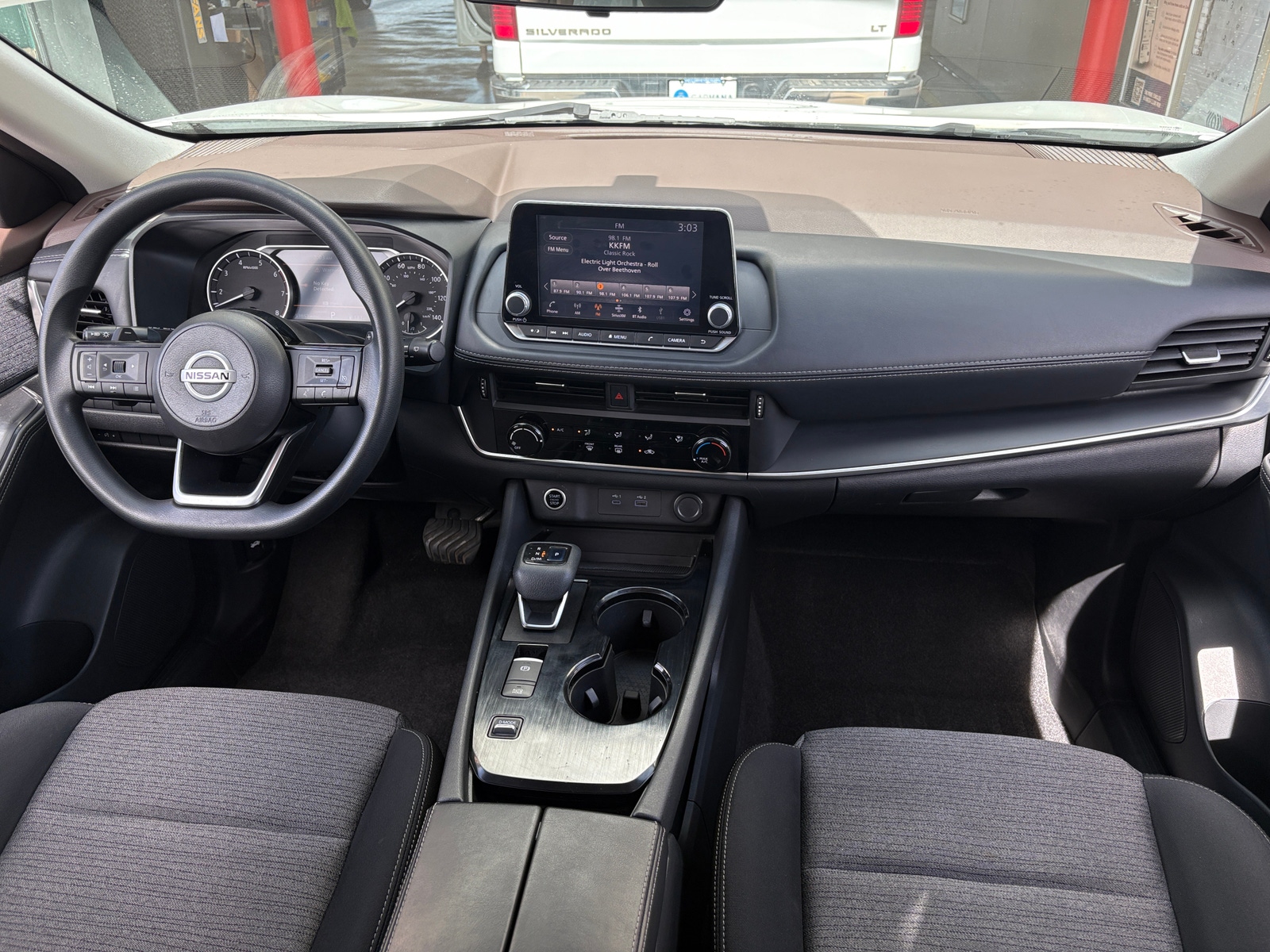 Thumbnail: 2021 Nissan Rogue - 3