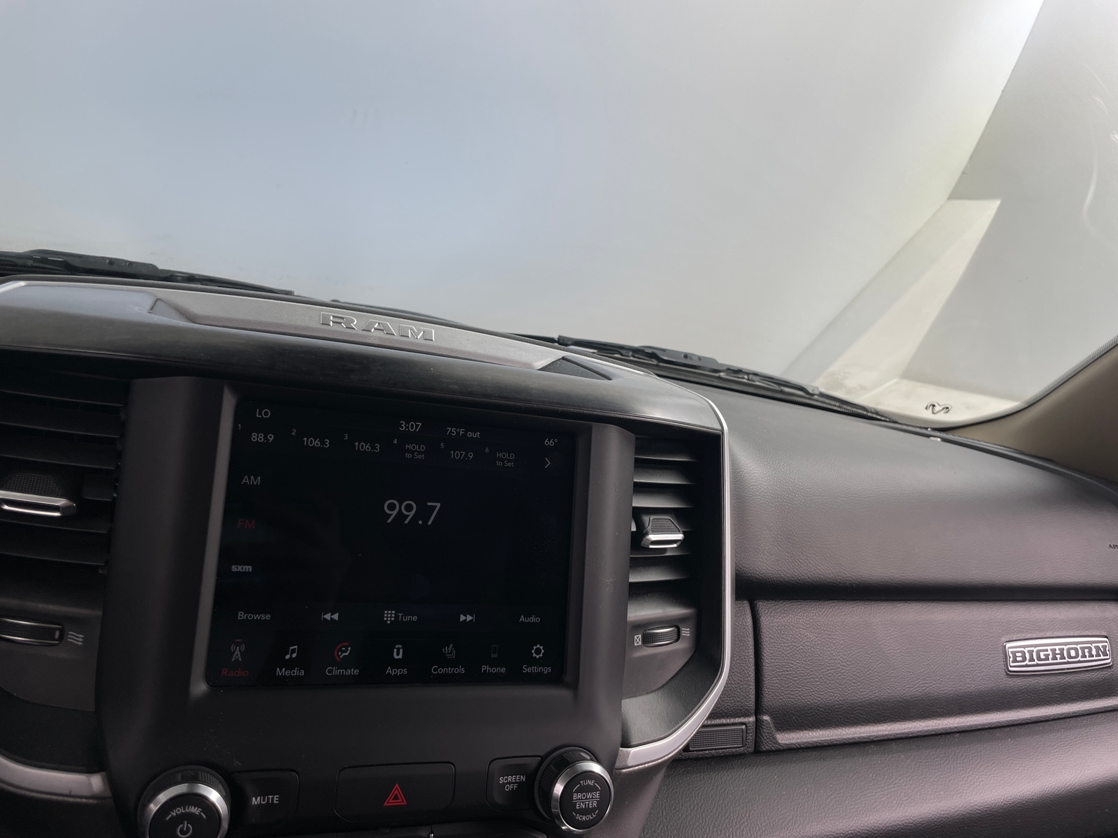 Thumbnail: 2020 RAM 1500 - 4