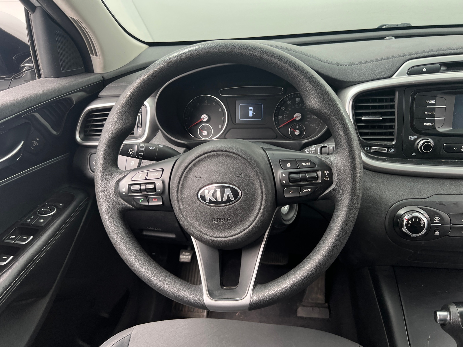 Thumbnail: 2016 Kia Sorento - 5