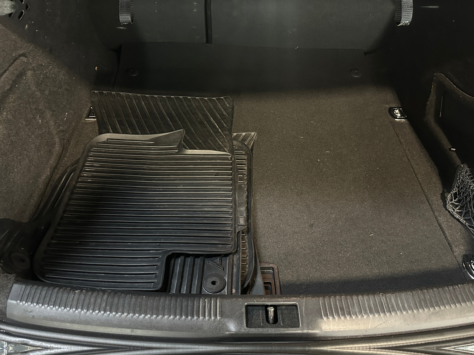 Thumbnail: 2010 Audi A4 - 7
