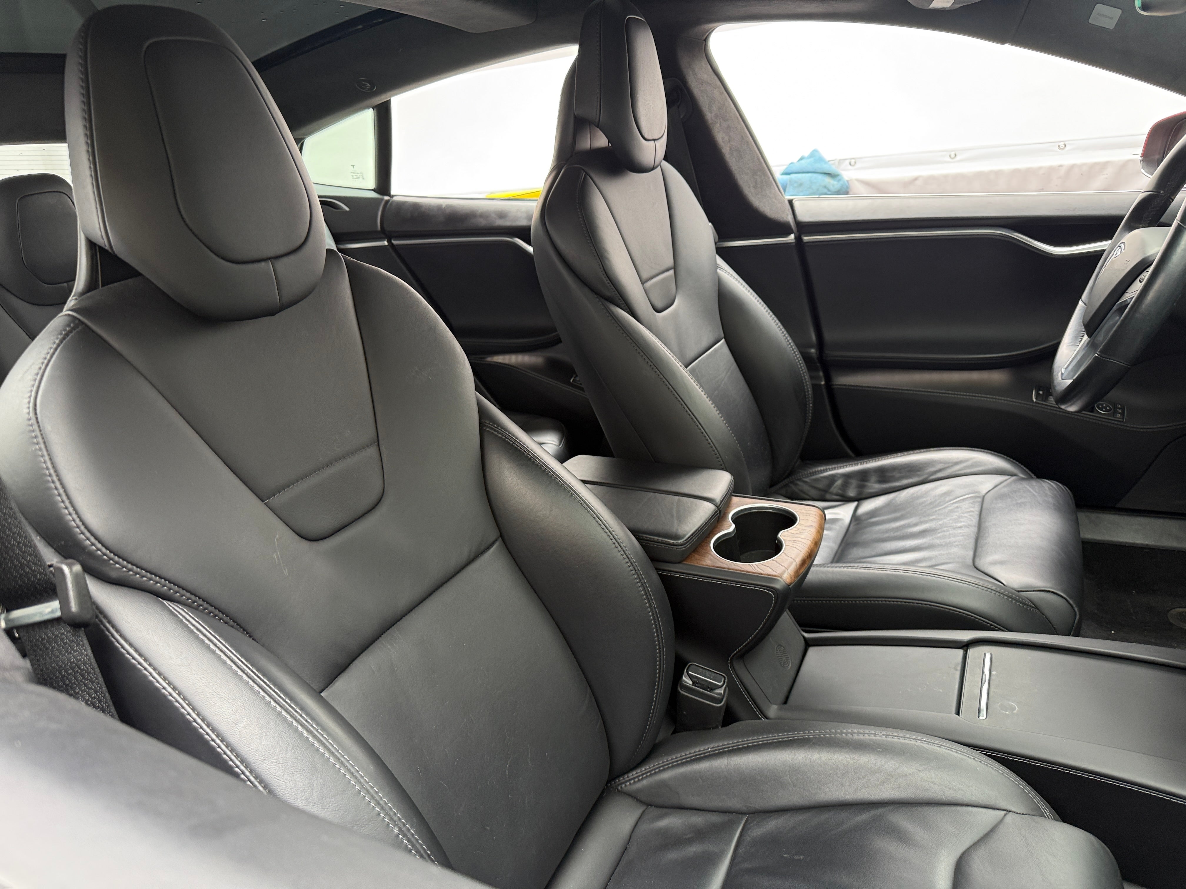 2017 Tesla Model S 90D - Photo 3
