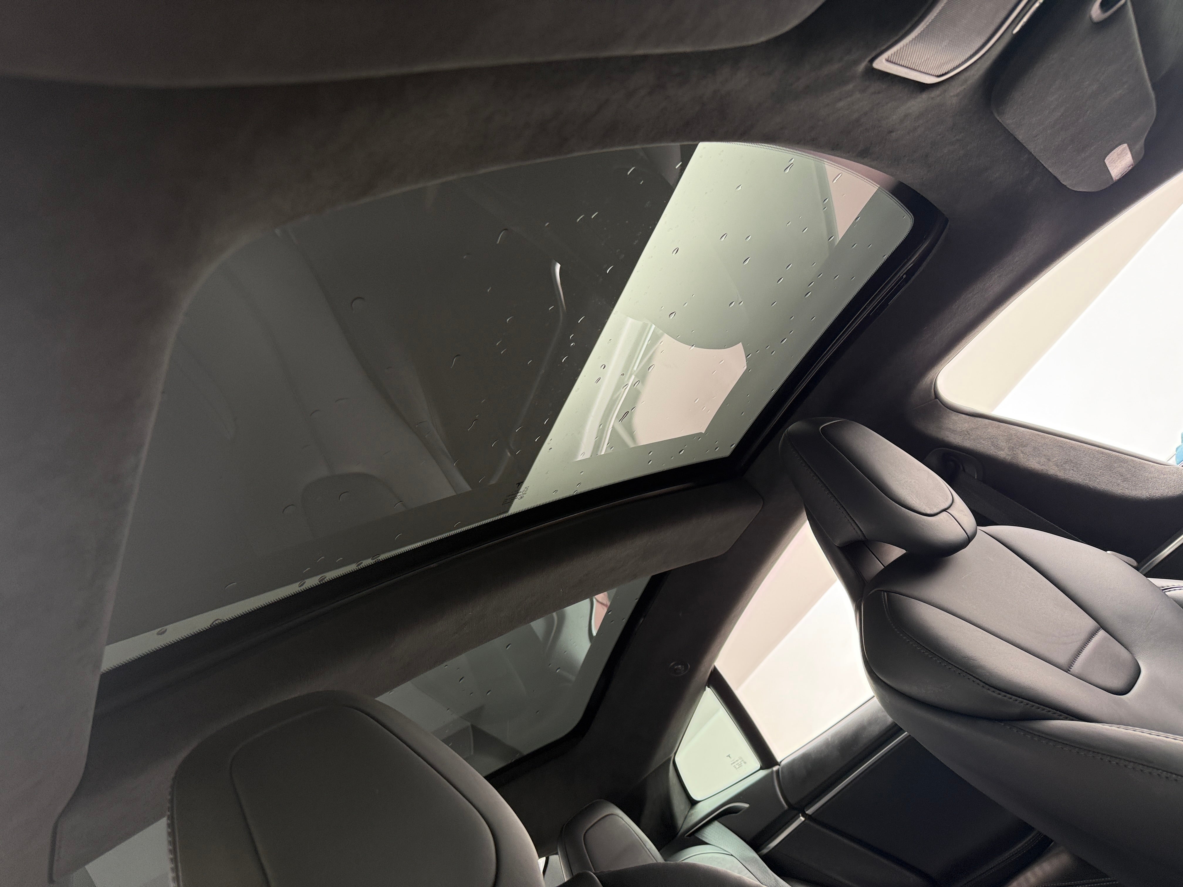 2017 Tesla Model S 90D - Photo 4