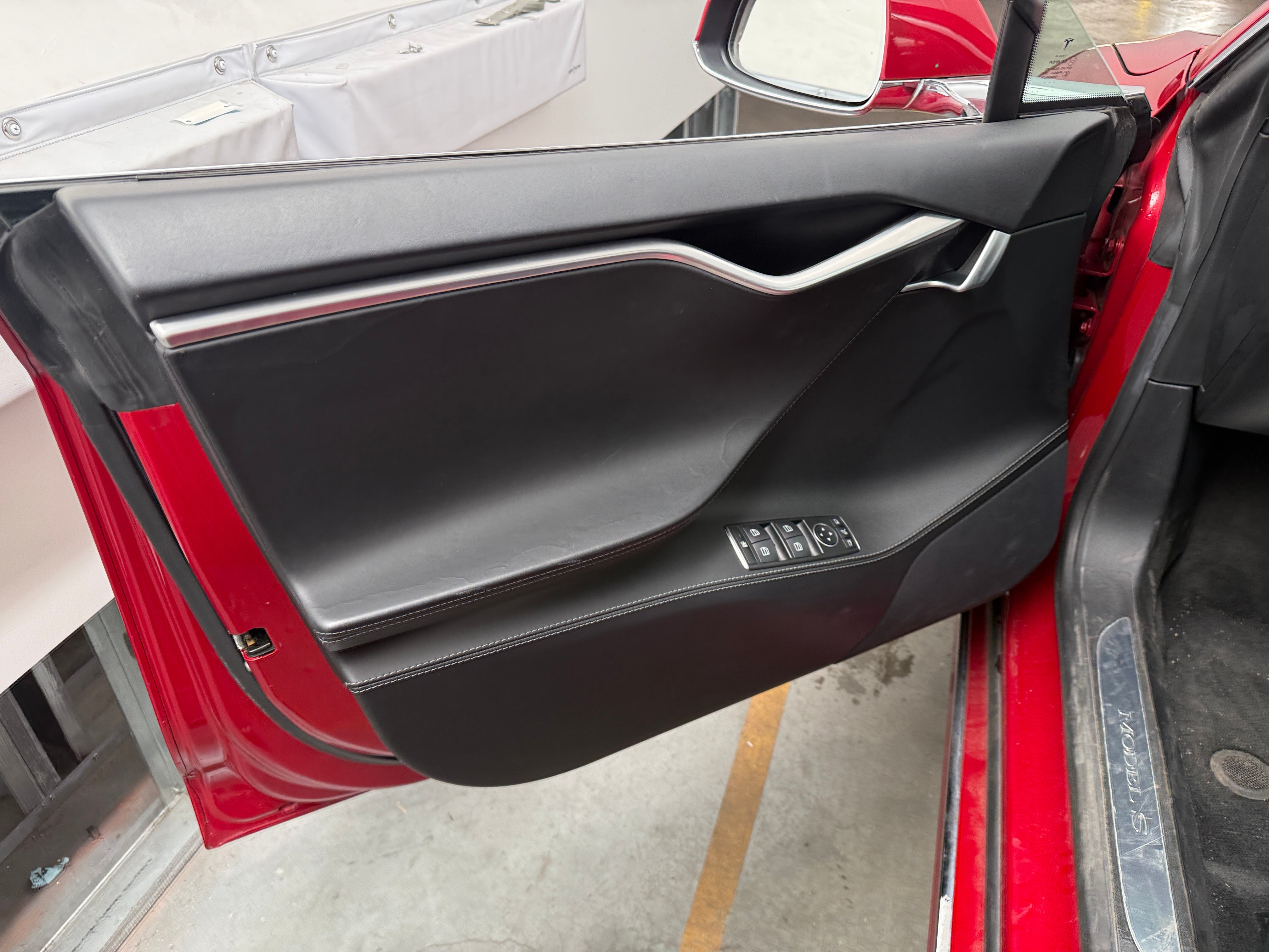 2017 Tesla Model S 90D - Photo 14