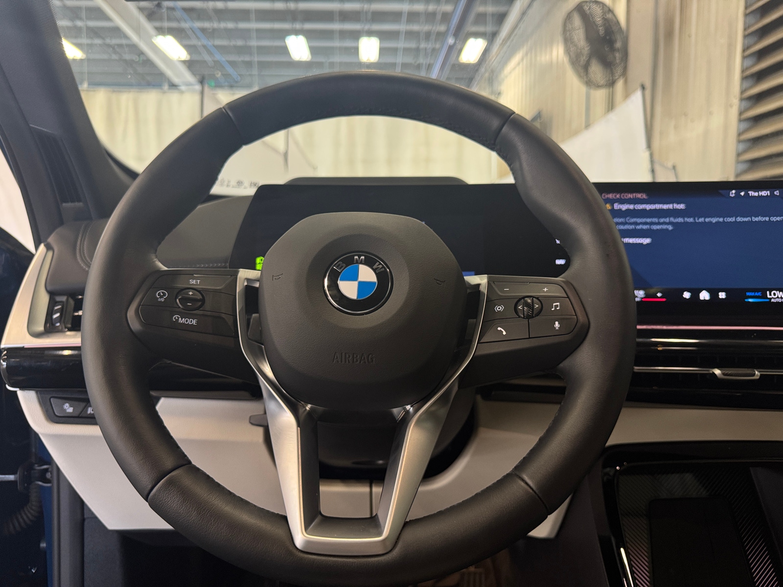 Thumbnail: 2026 BMW X1 - 4