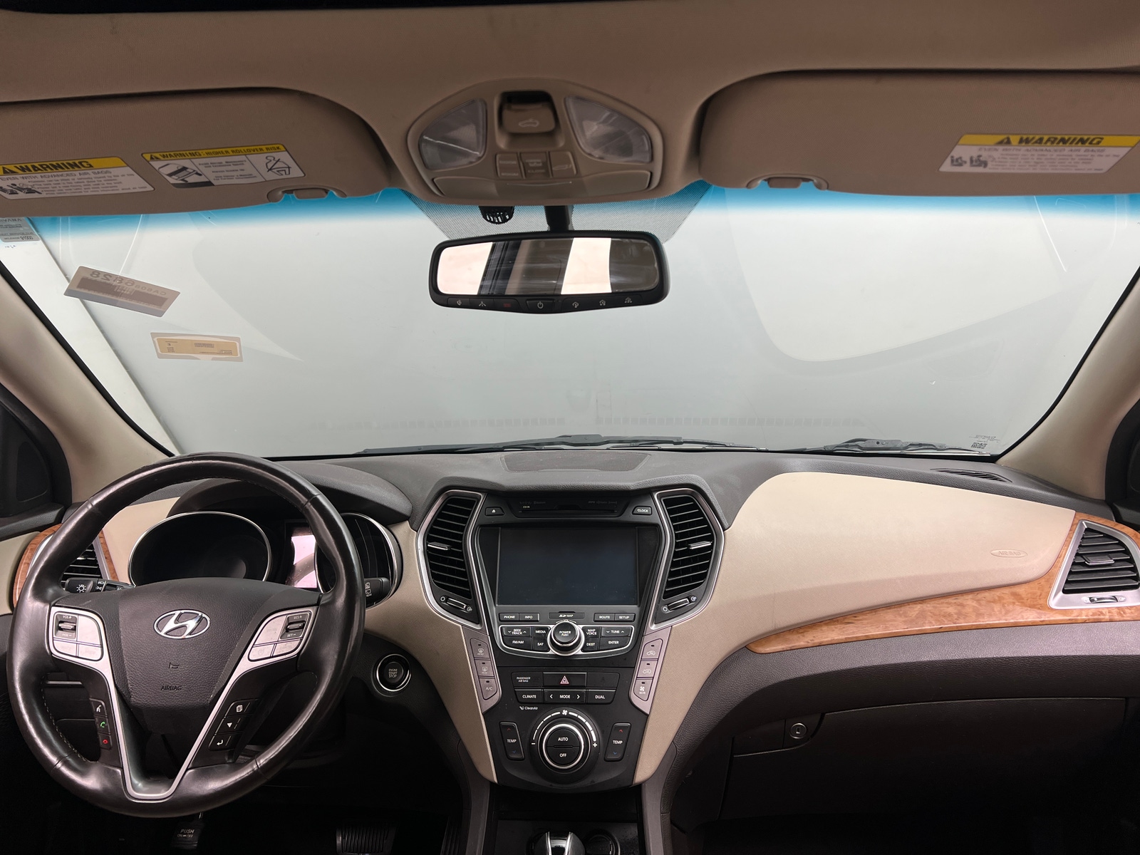 Thumbnail: 2015 Hyundai Santa Fe - 2