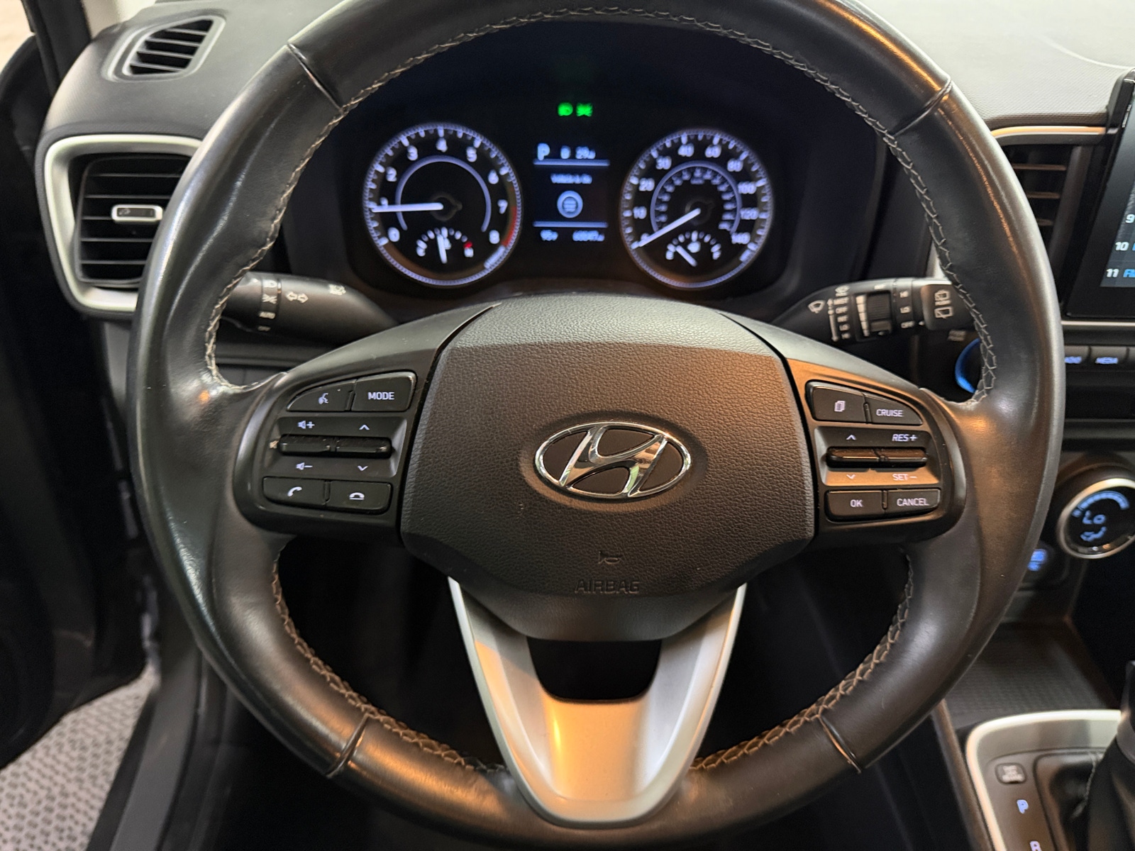 Thumbnail: 2020 Hyundai Venue - 5