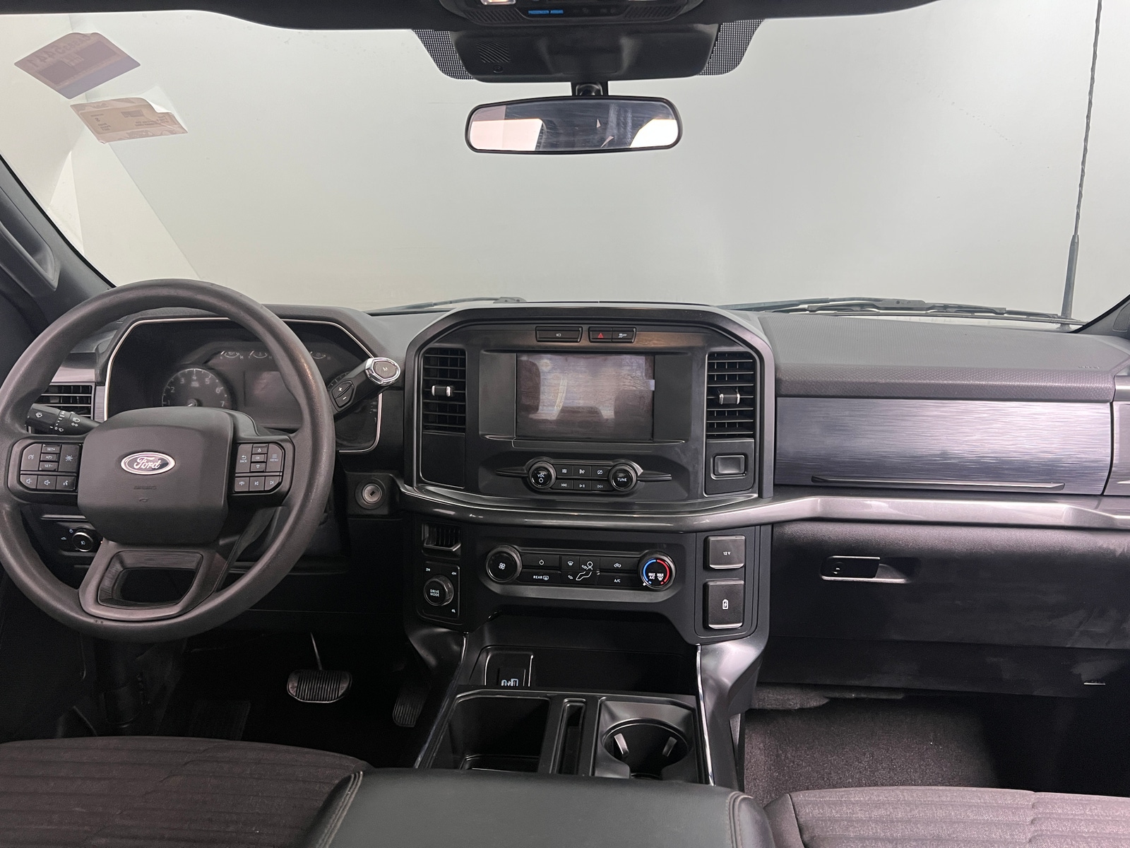 Thumbnail: 2021 Ford Econoline - 3