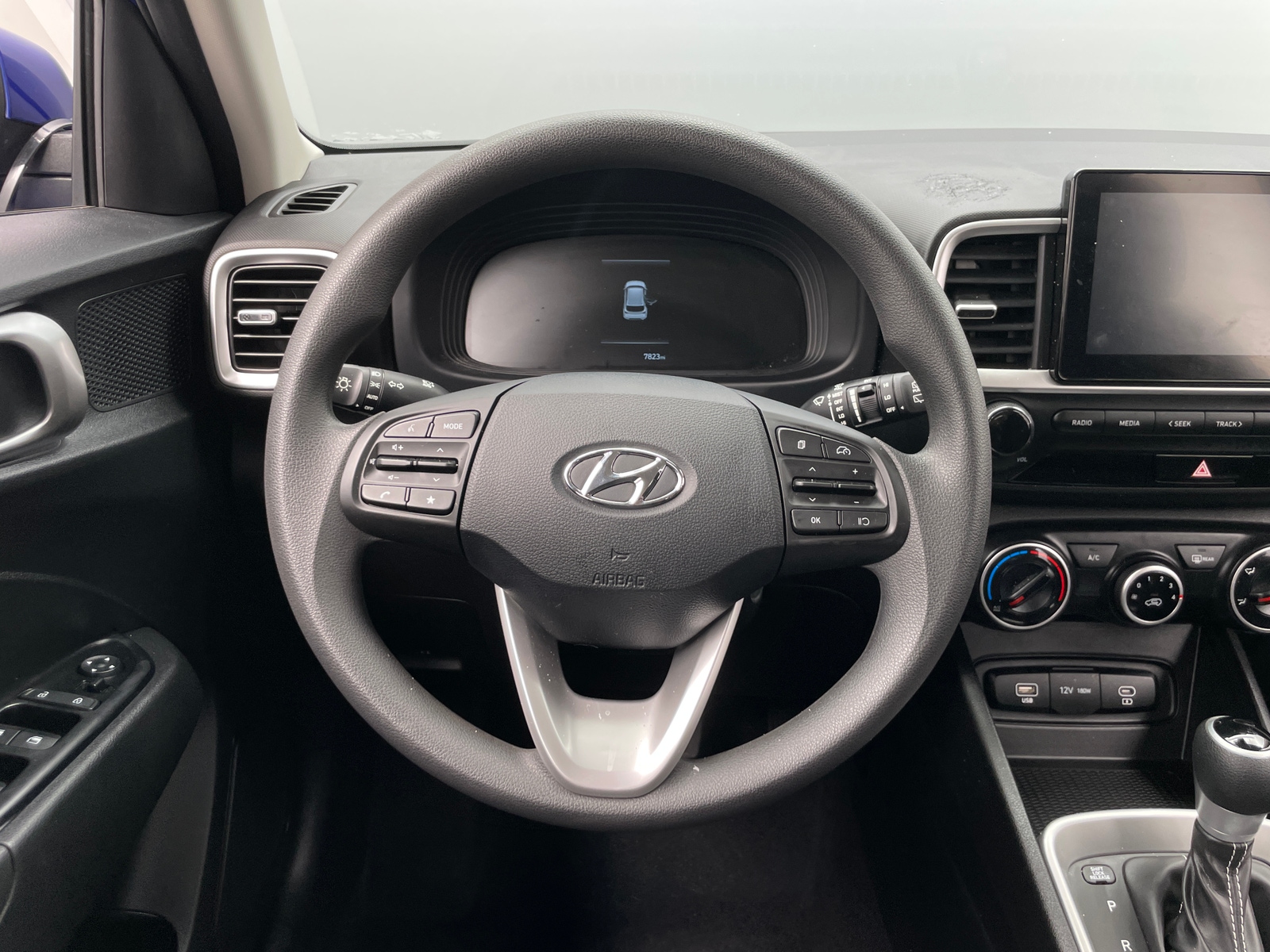 Thumbnail: 2025 Hyundai Venue - 5