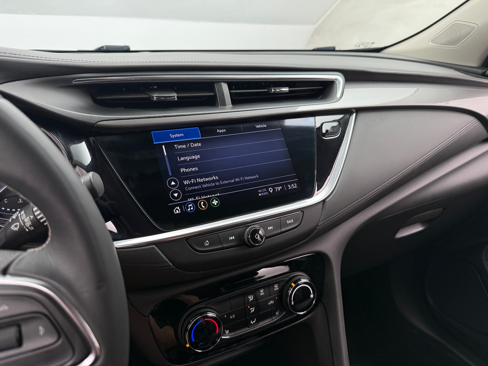 Thumbnail: 2022 Buick Encore GX - 3