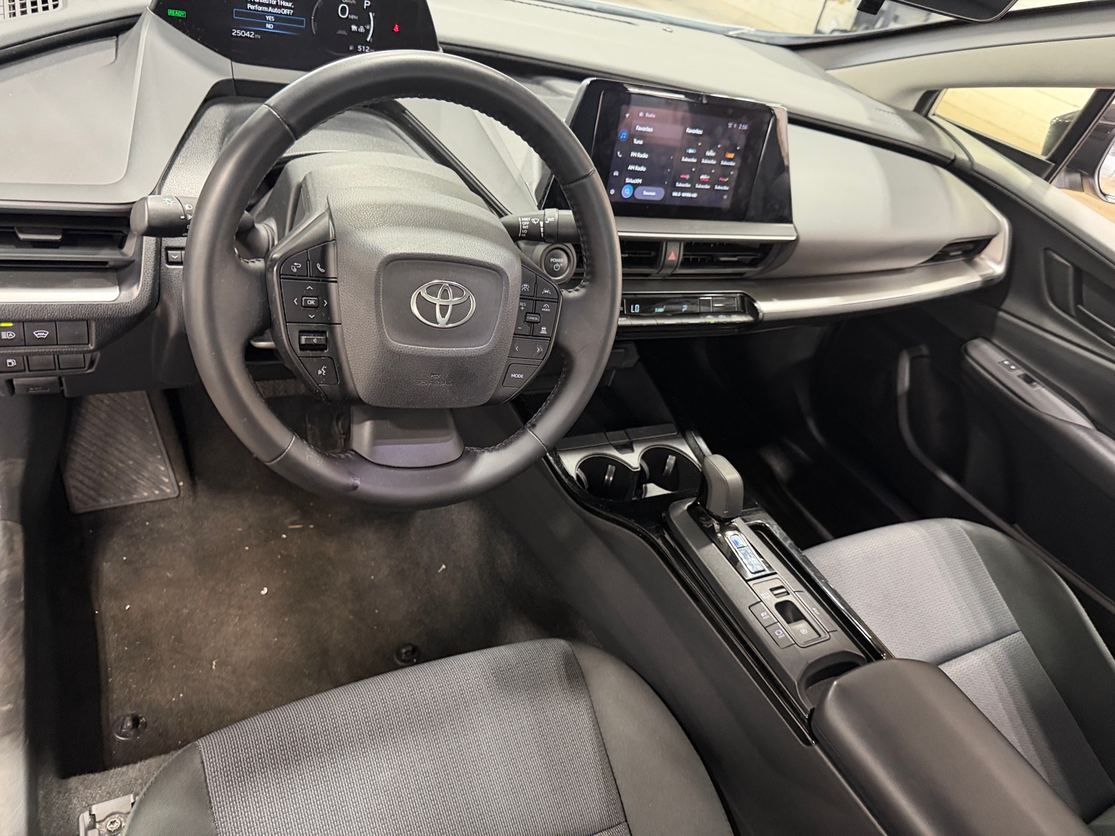 Thumbnail: 2025 Toyota Prius - 3