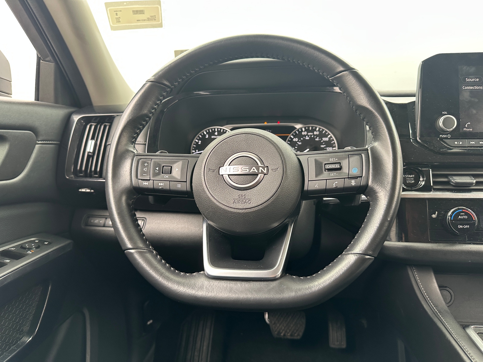 Thumbnail: 2025 Nissan Pathfinder - 5