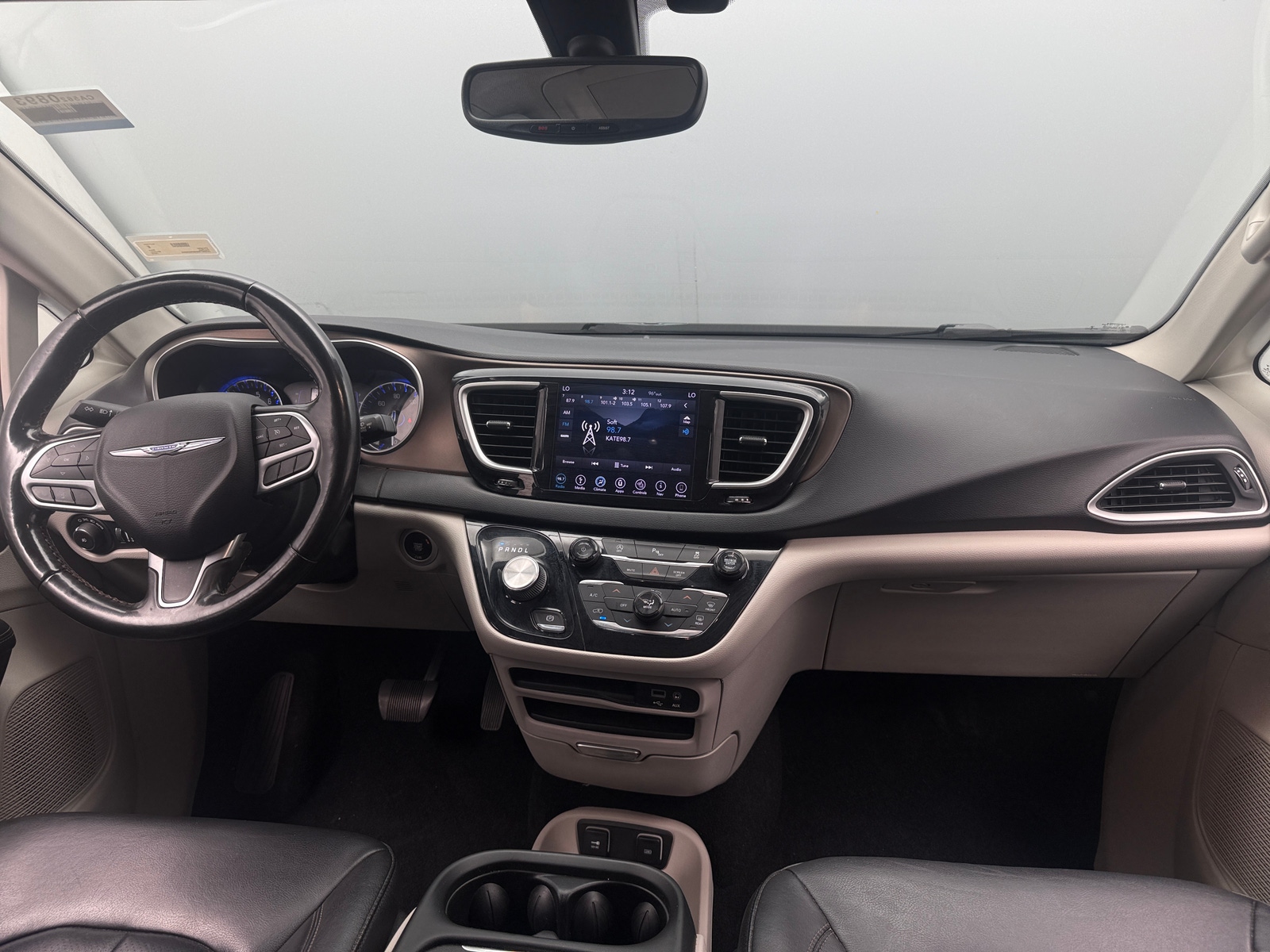 Thumbnail: 2019 Chrysler Pacifica - 2