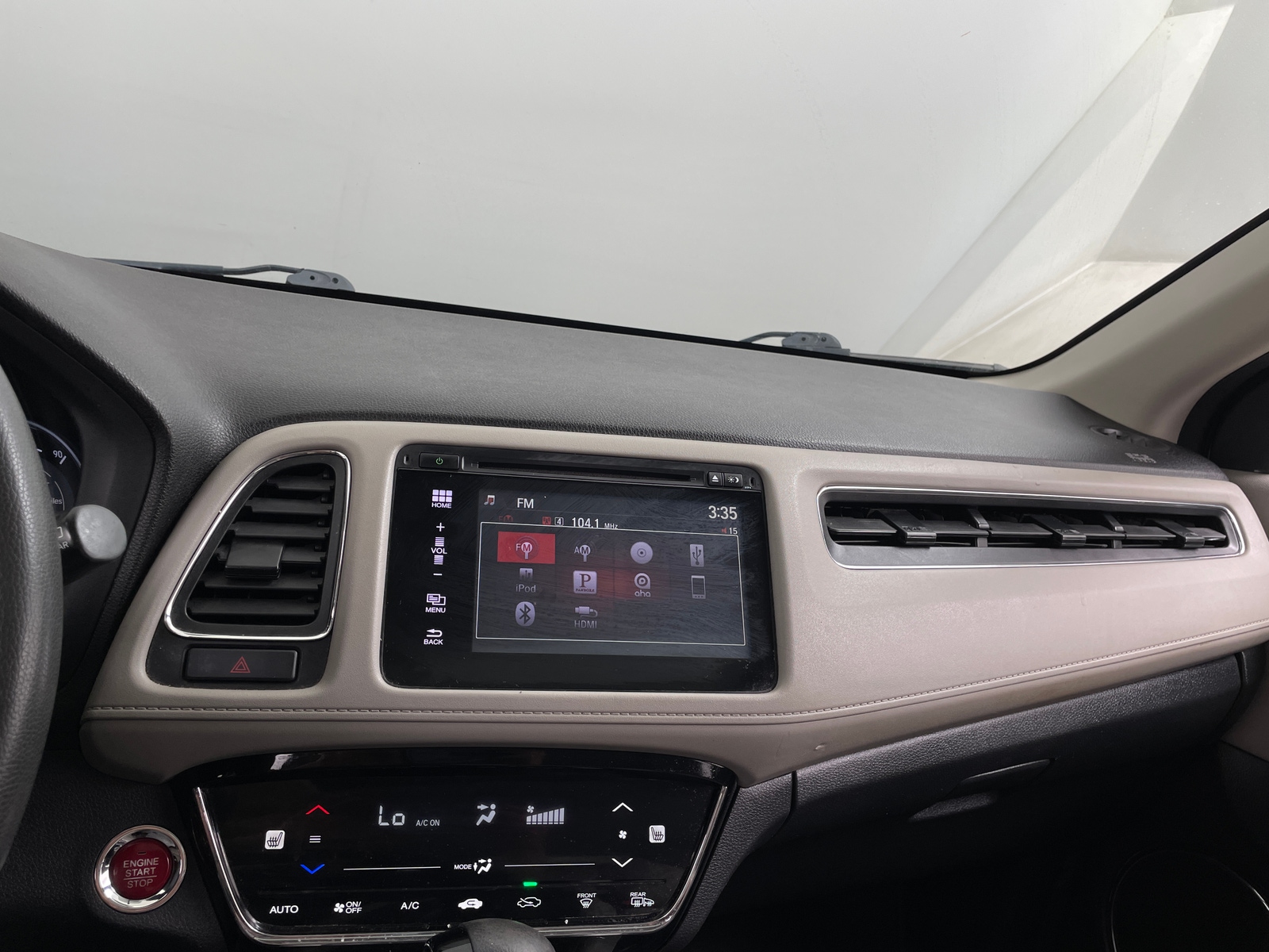 Thumbnail: 2017 Honda HR-V - 4
