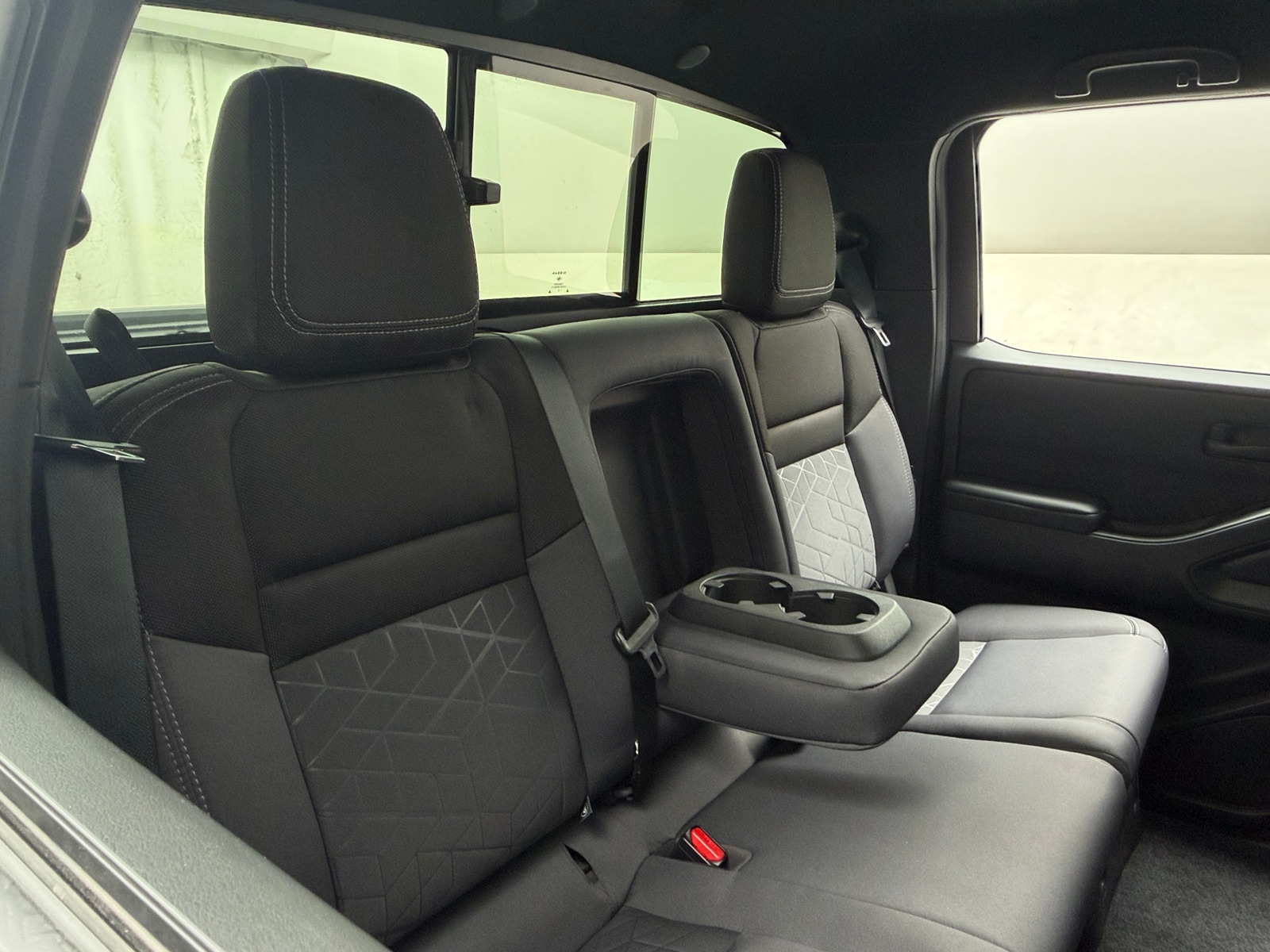 Thumbnail: 2026 Nissan Frontier - 6