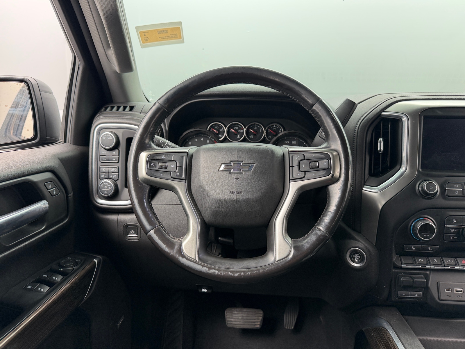 Thumbnail: 2020 Chevrolet Silverado 1500 - 5
