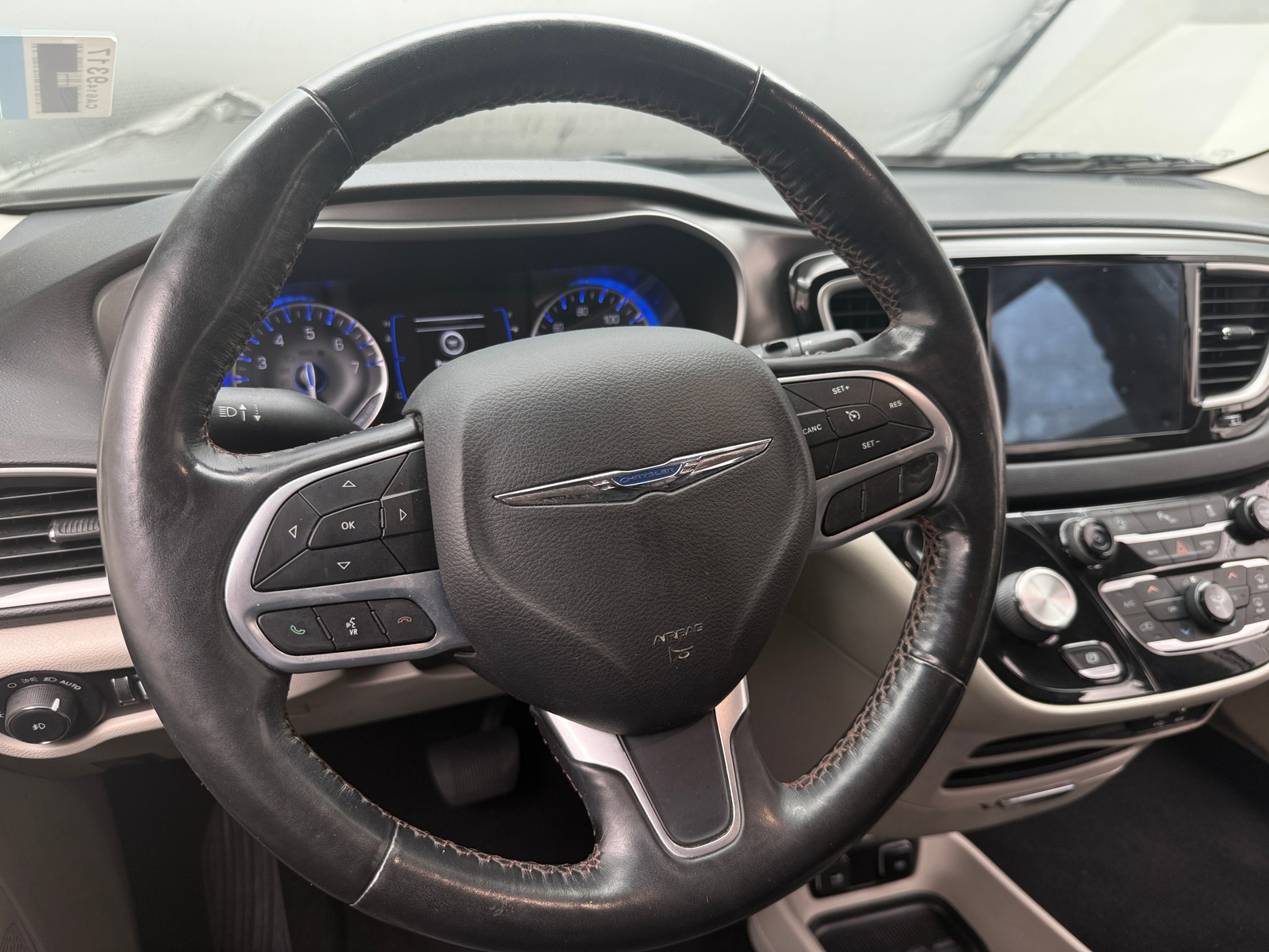 Thumbnail: 2020 Chrysler Pacifica - 4