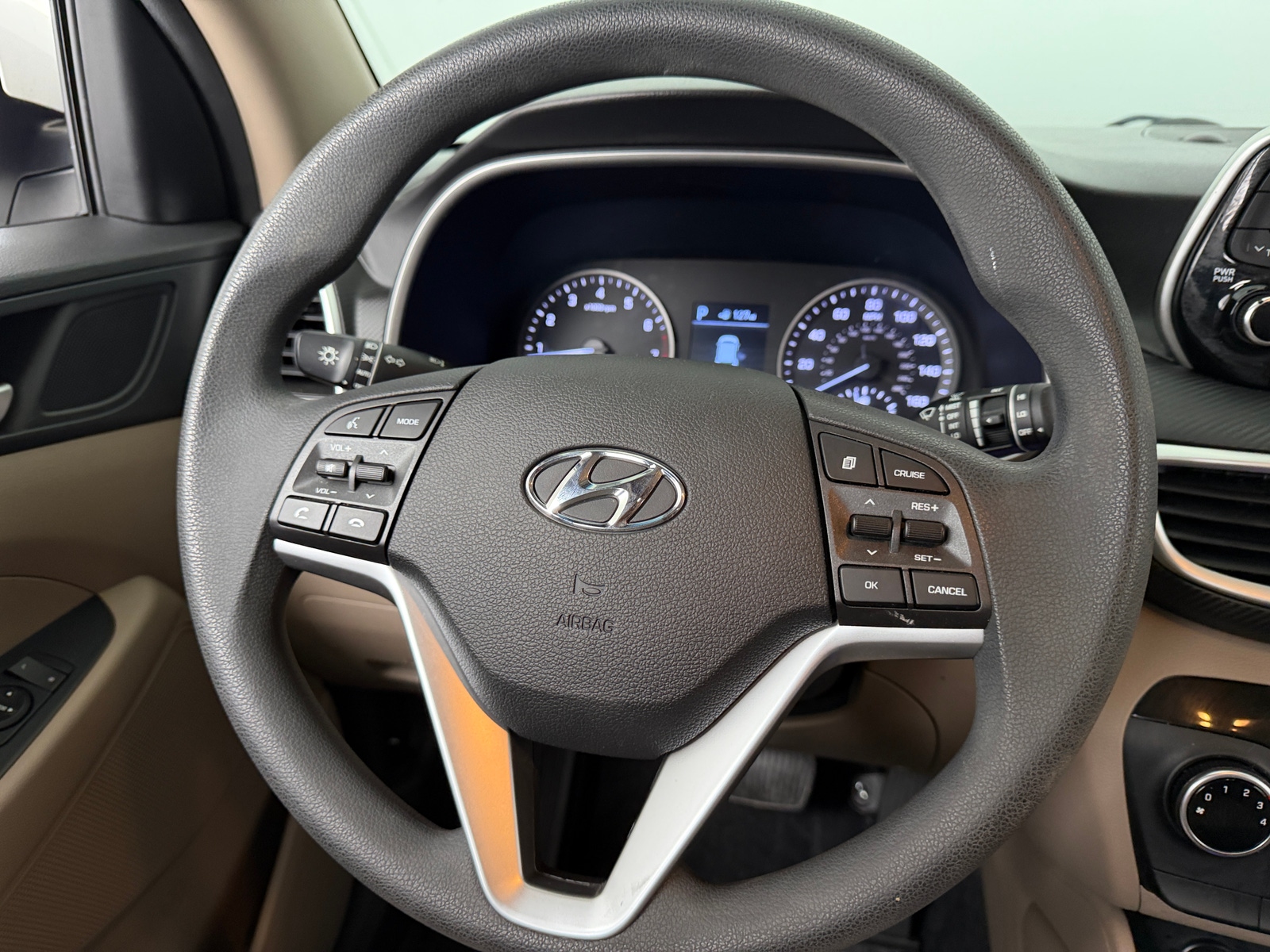 Thumbnail: 2019 Hyundai Tucson - 5