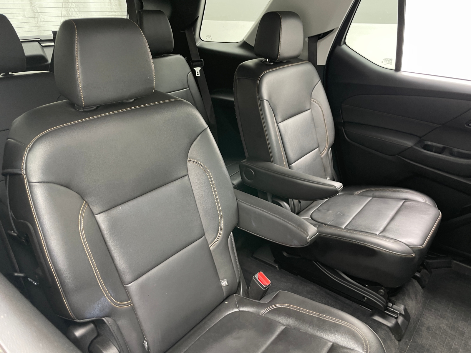 Thumbnail: 2021 Chevrolet Traverse - 5
