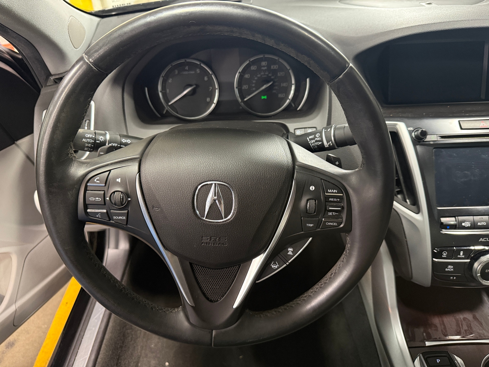 Thumbnail: 2015 Acura TLX - 4