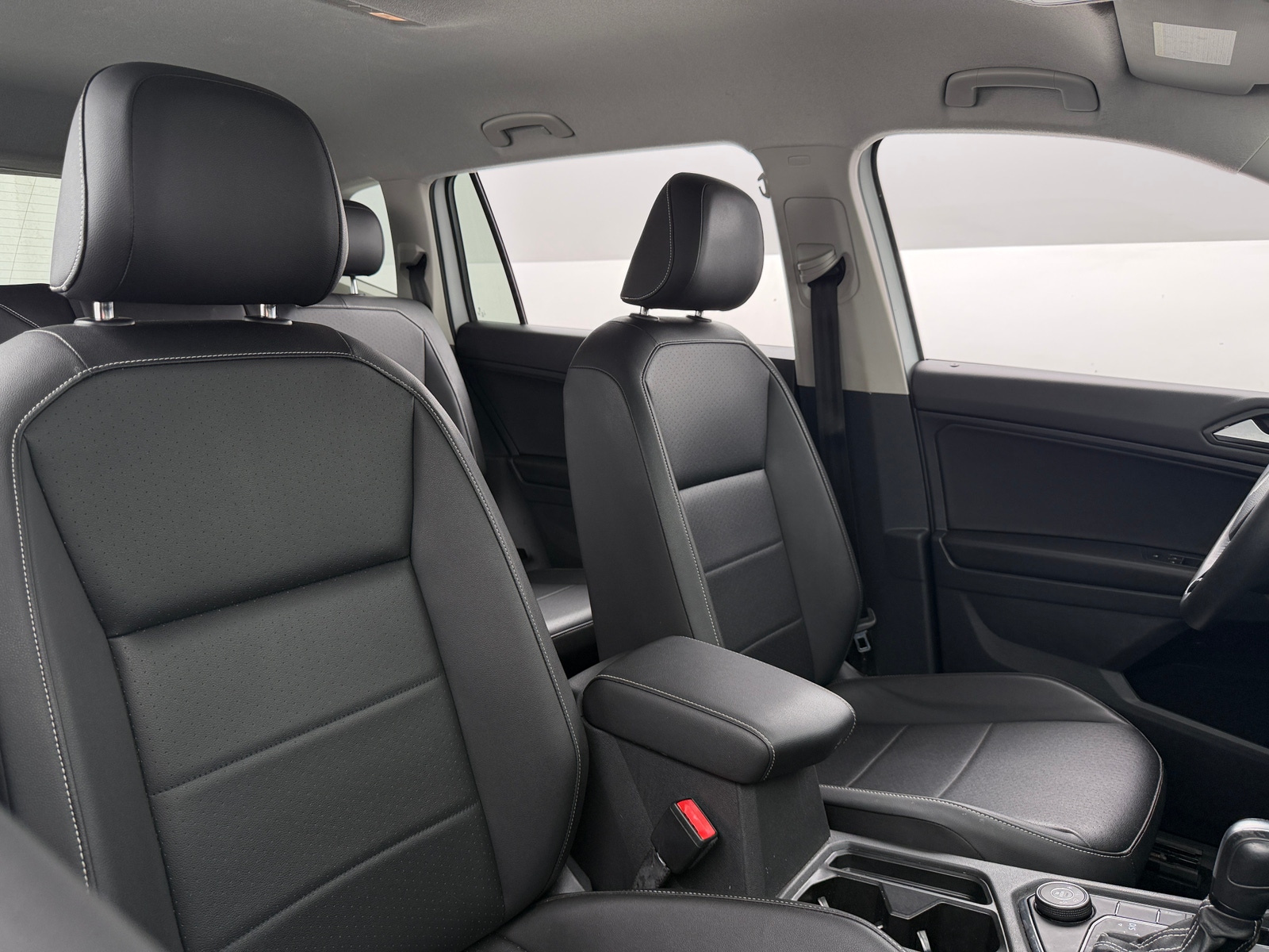 Thumbnail: 2021 Volkswagen Tiguan - 2