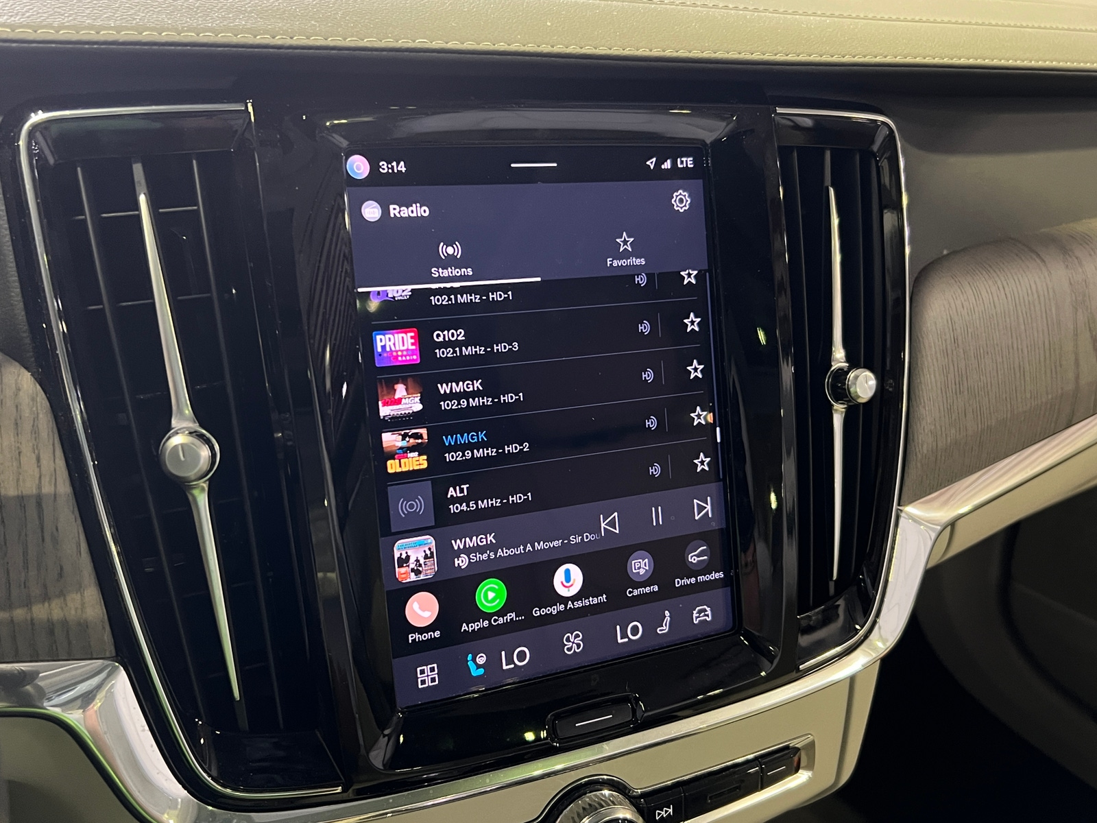 Thumbnail: 2023 Volvo S90 - 3