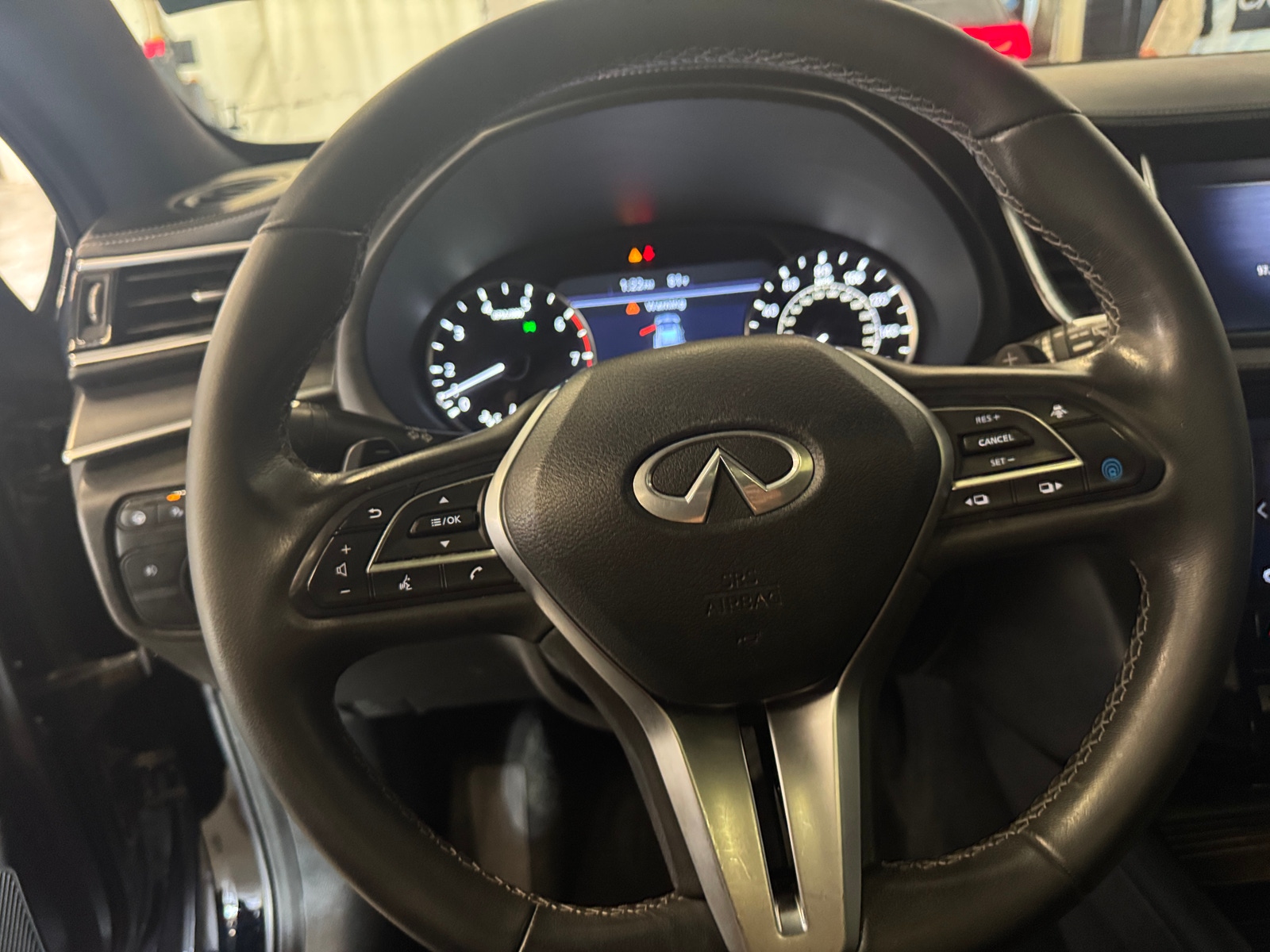 Thumbnail: 2023 INFINITI QX55 - 4