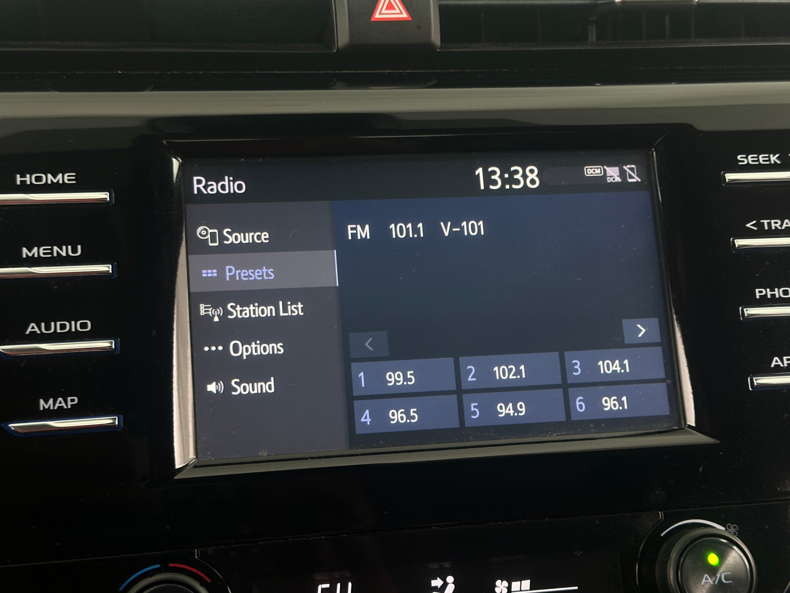 Thumbnail: 2019 Toyota Camry - 4