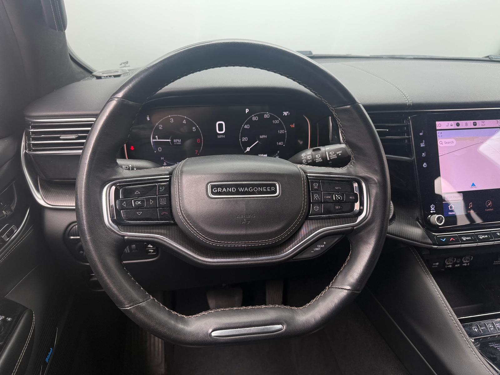 Thumbnail: 2024 Jeep Grand Wagoneer L - 4