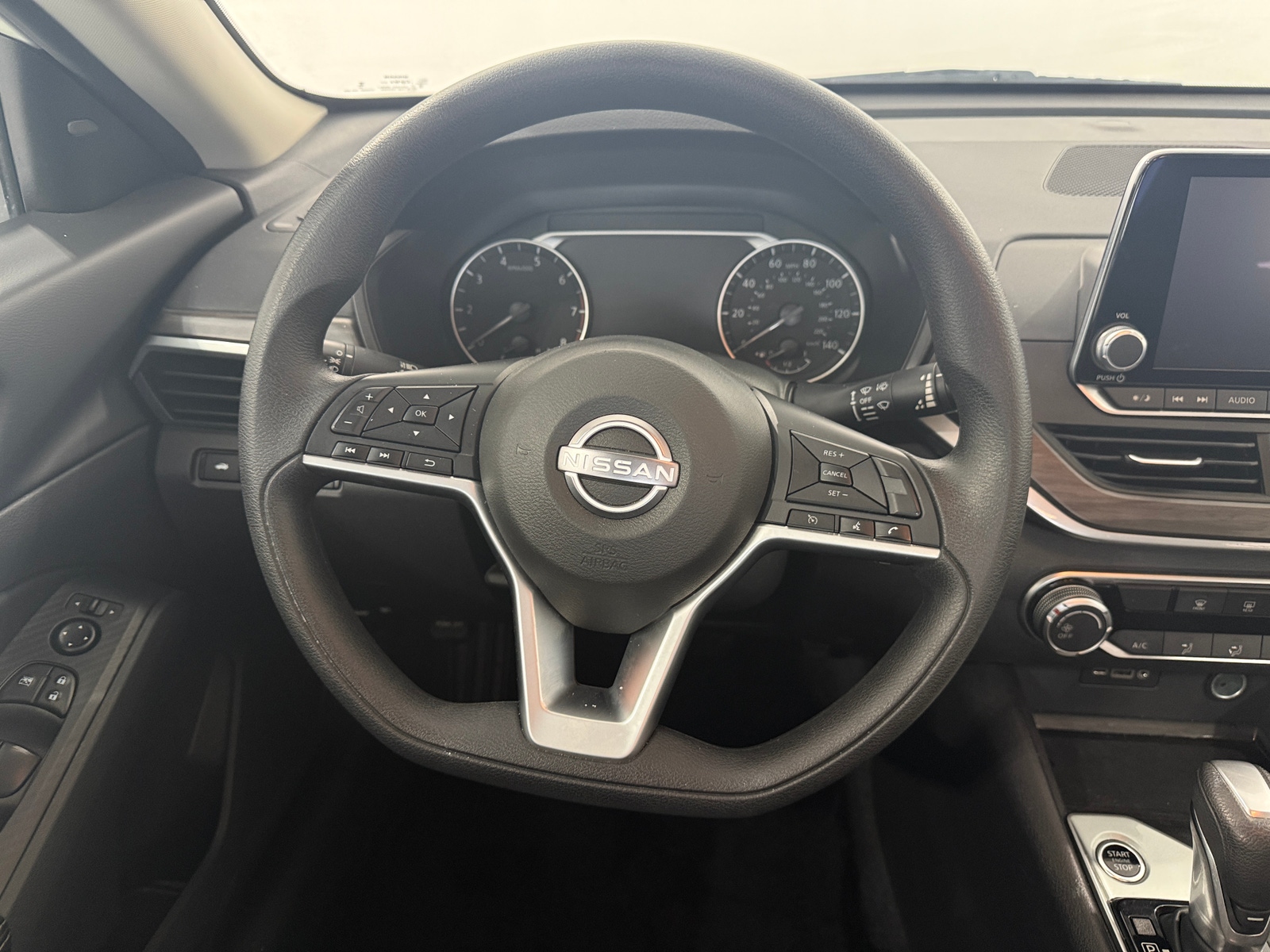 Thumbnail: 2025 Nissan Altima - 5