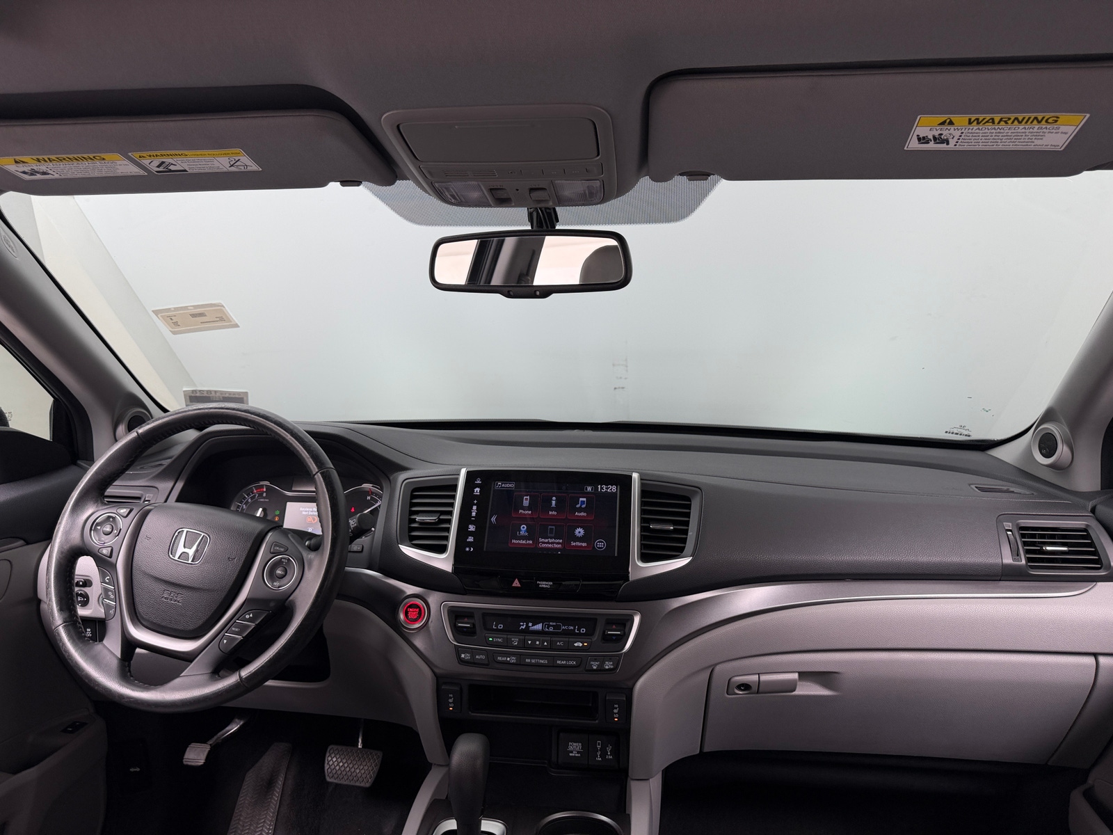 Thumbnail: 2017 Honda Pilot - 2