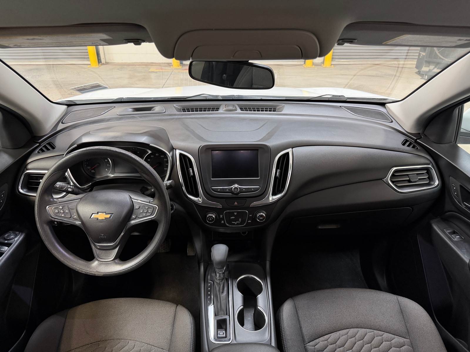 Thumbnail: 2020 Chevrolet Equinox - 3