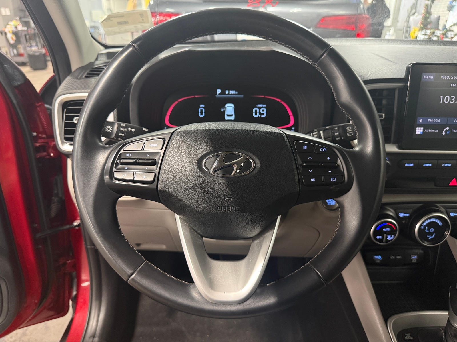Thumbnail: 2025 Hyundai Venue - 5
