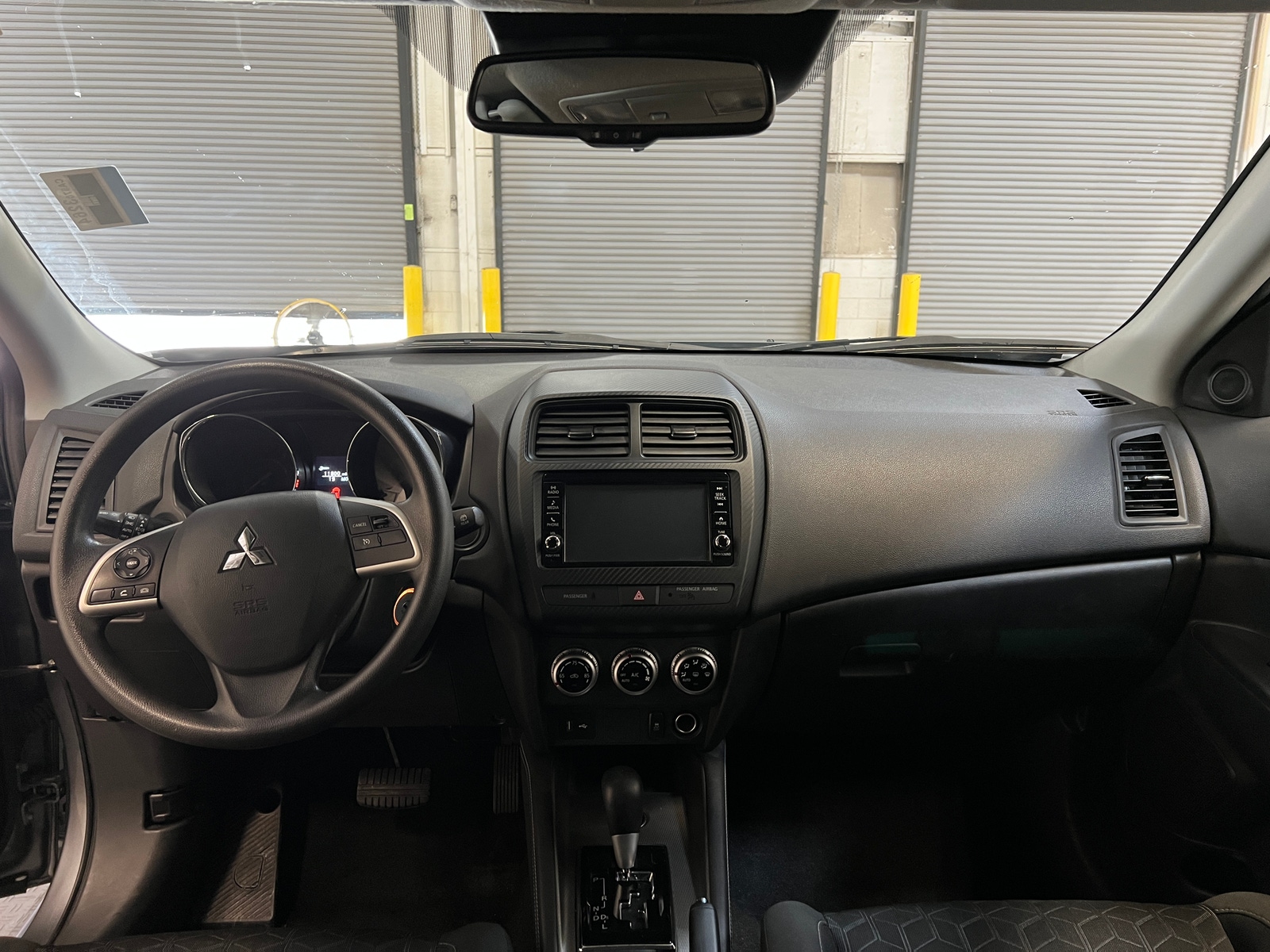 Thumbnail: 2025 Mitsubishi Outlander Sport - 3