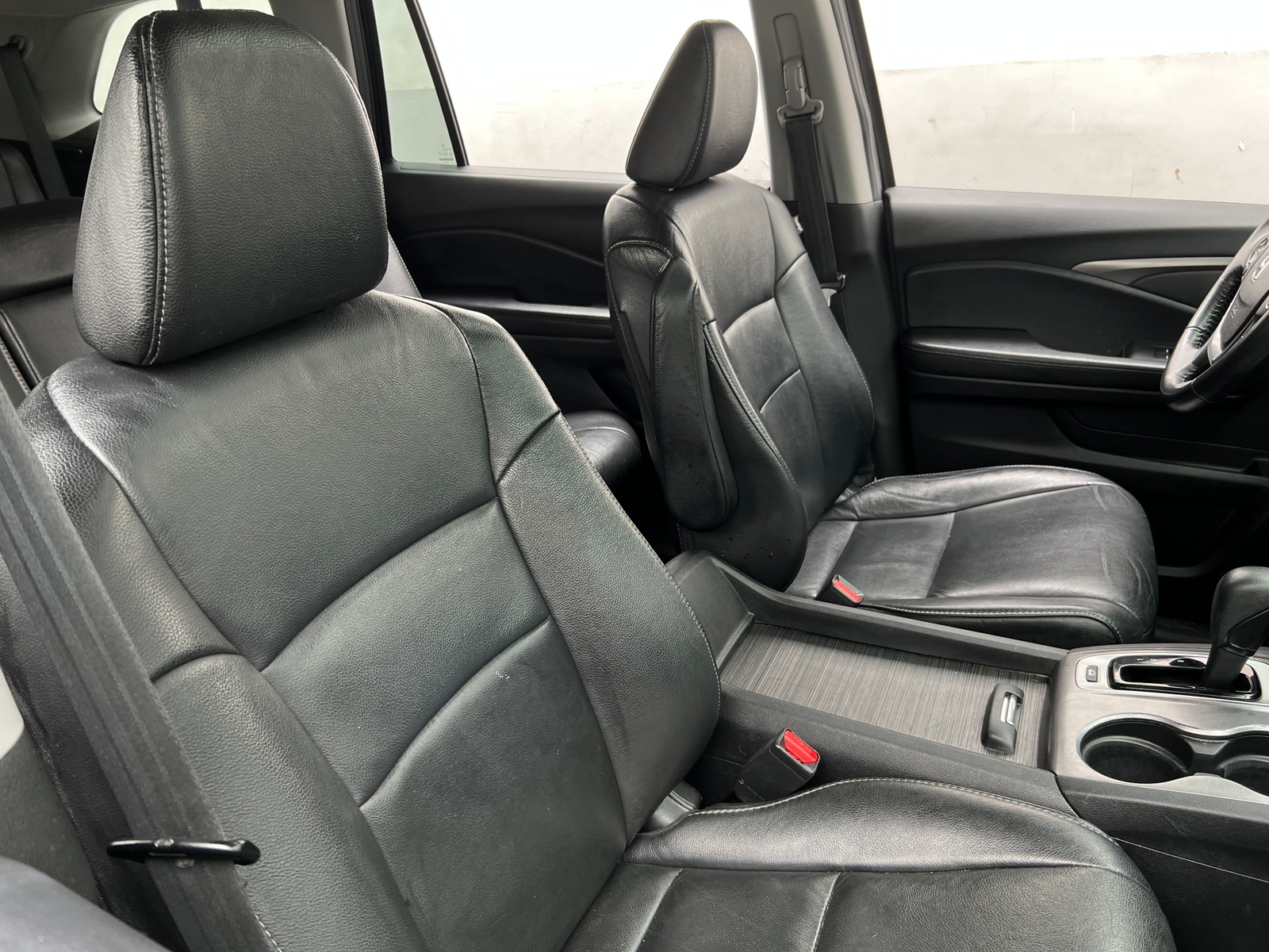 Thumbnail: 2017 Honda Pilot - 2