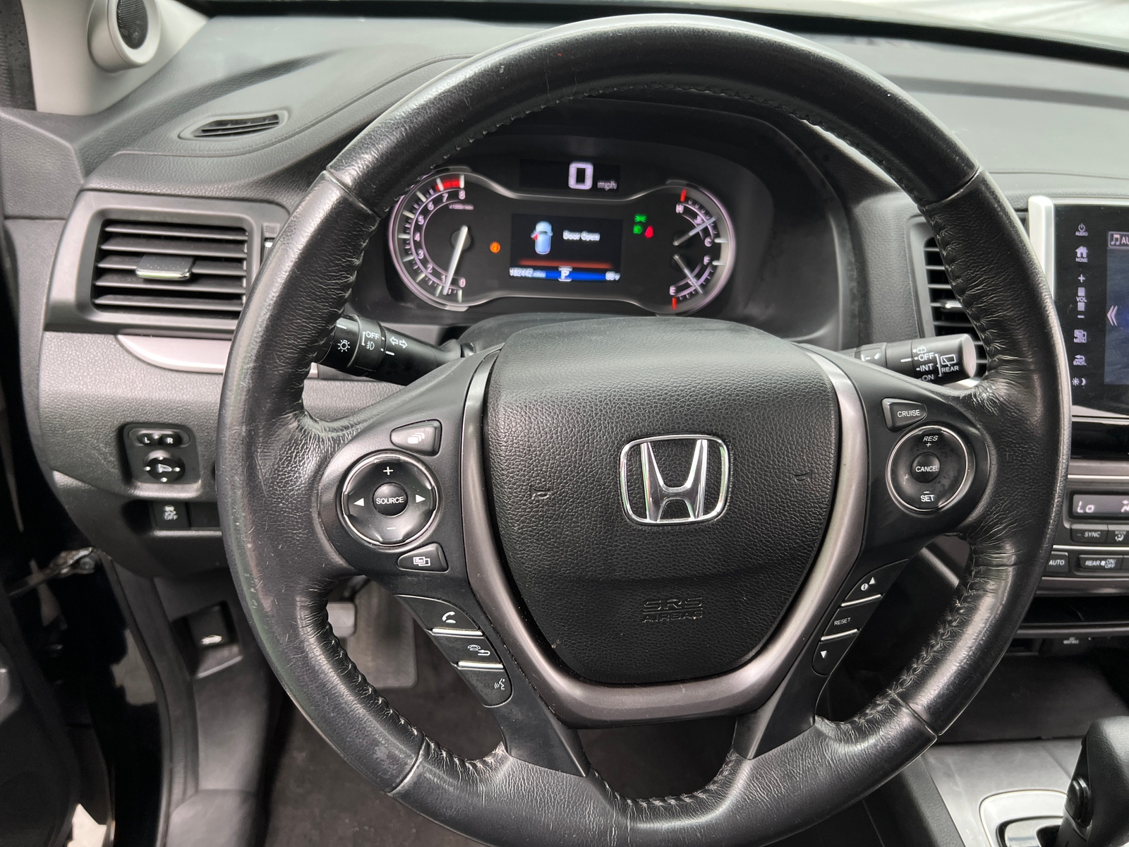 Thumbnail: 2017 Honda Pilot - 5
