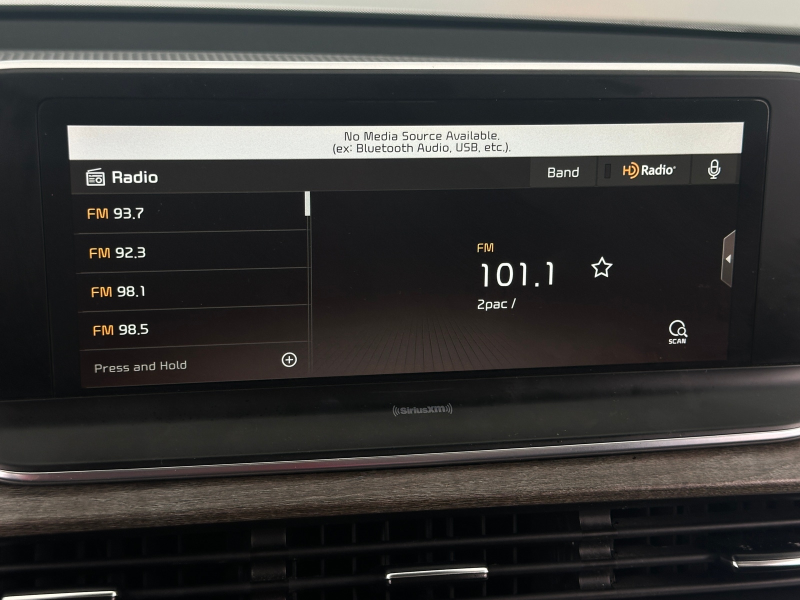 Thumbnail: 2021 Kia Telluride - 3