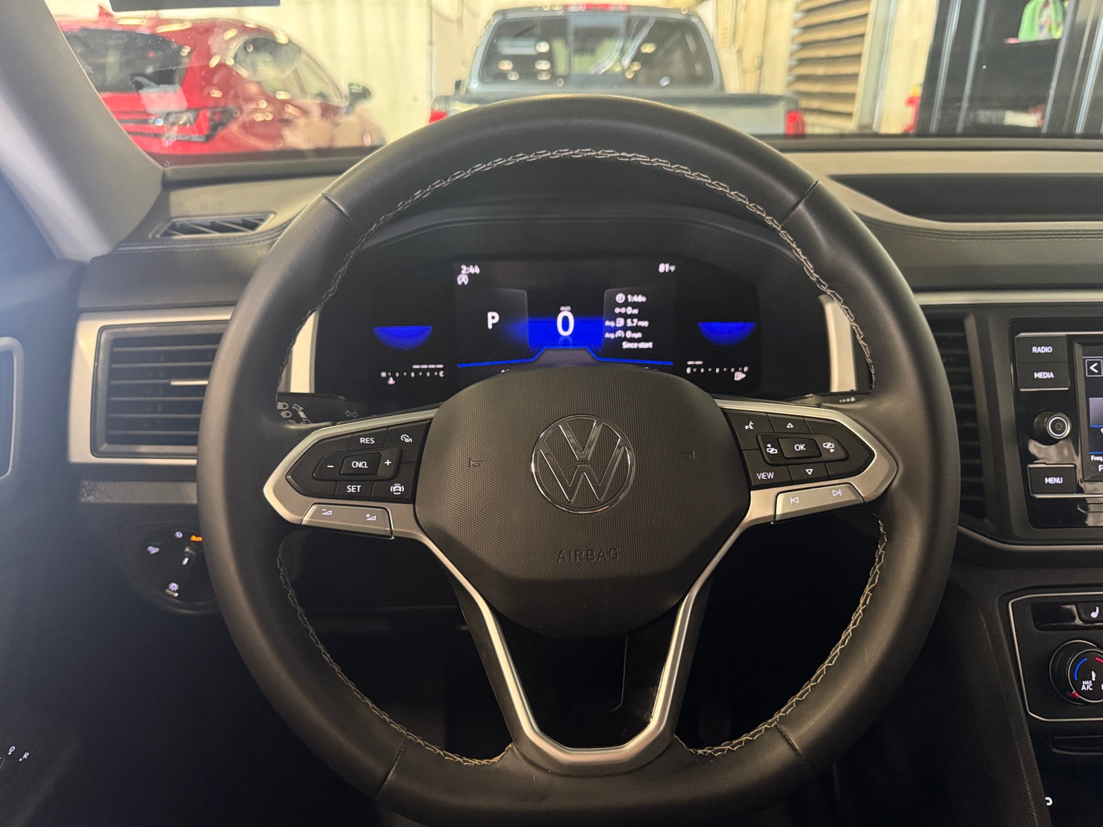 Thumbnail: 2023 Volkswagen Atlas - 5